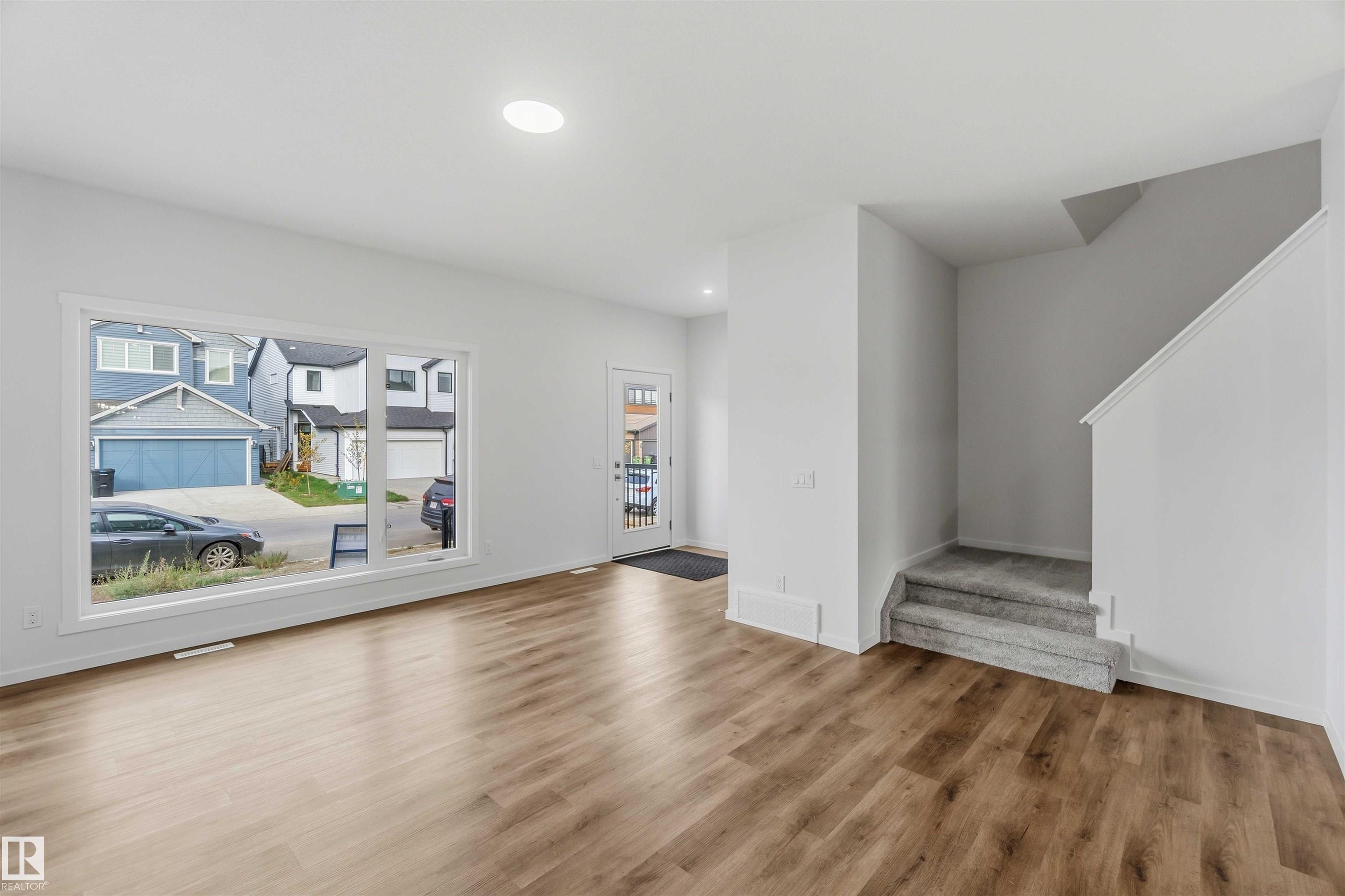 https://zimg.paragon.ice.com/ParagonImages/Property/PM/RAE/225422863/17/0/0/3fd0b9229a4c30656a8da4695f54847b/1/c089f37afa5974cb49967ed310bcc99f/225422863-7ead9401-5cf8-4cf8-8e13-1133406ee00b.JPG