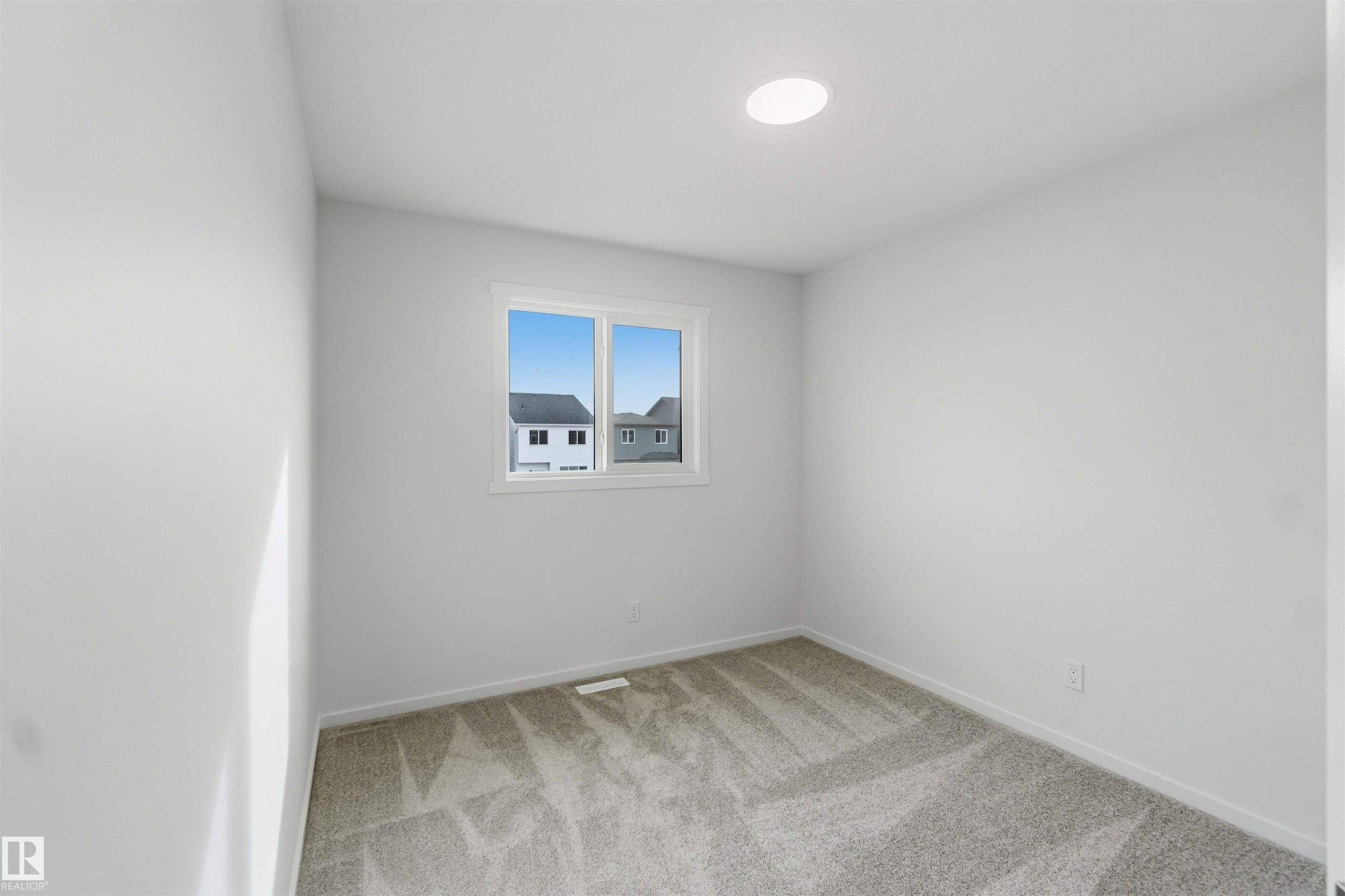 https://zimg.paragon.ice.com/ParagonImages/Property/PM/RAE/225422863/6/0/0/7b6e5181876709f86f4b81c8bc2e0dd1/1/c089f37afa5974cb49967ed310bcc99f/225422863-77a7b47d-f22e-4e2c-bba1-9ce3cd00461e.JPG