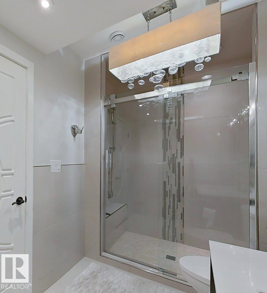 https://zimg.paragon.ice.com/ParagonImages/Property/PM/RAE/225422885/53/0/0/3b5b361c65209cbcda62f89d22d889c0/1/376fda6ddbccde136976acf8a9a07601/225422885-d75ff19e-0378-4bd4-be21-3b699e4ae5d4.JPG