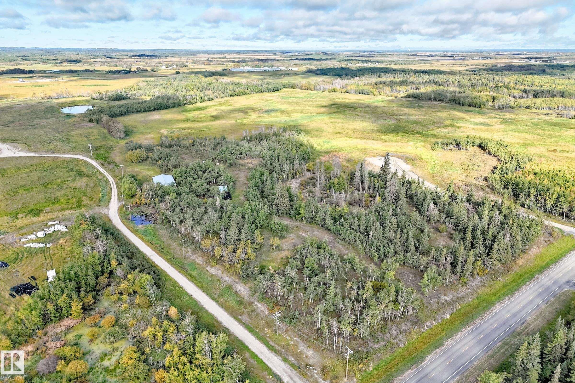 Photo 14 at TWP 570 Range Road 220, None, Rural Sturgeon County