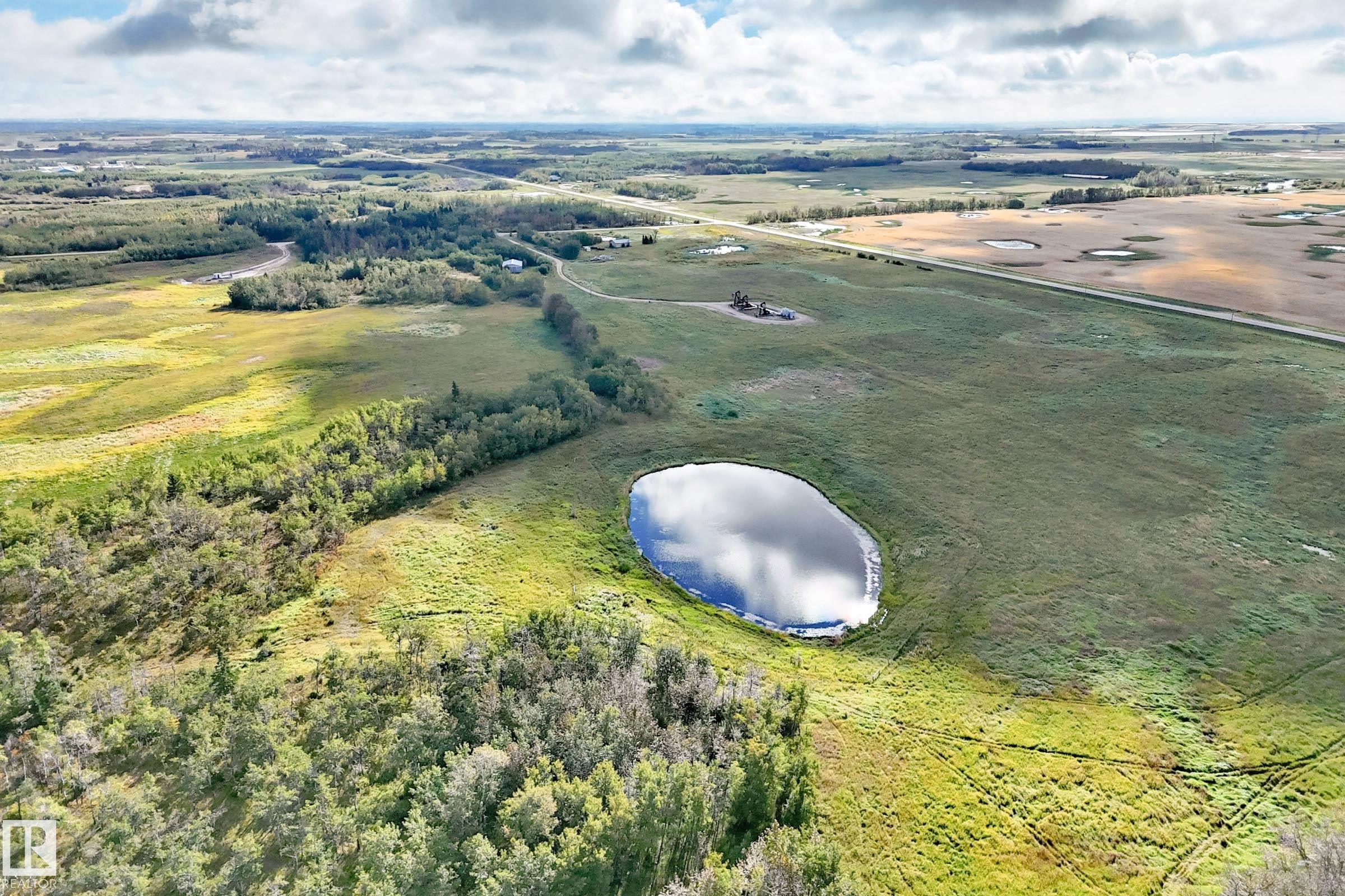 TWP 570 Range Road 220, None, Rural Sturgeon County