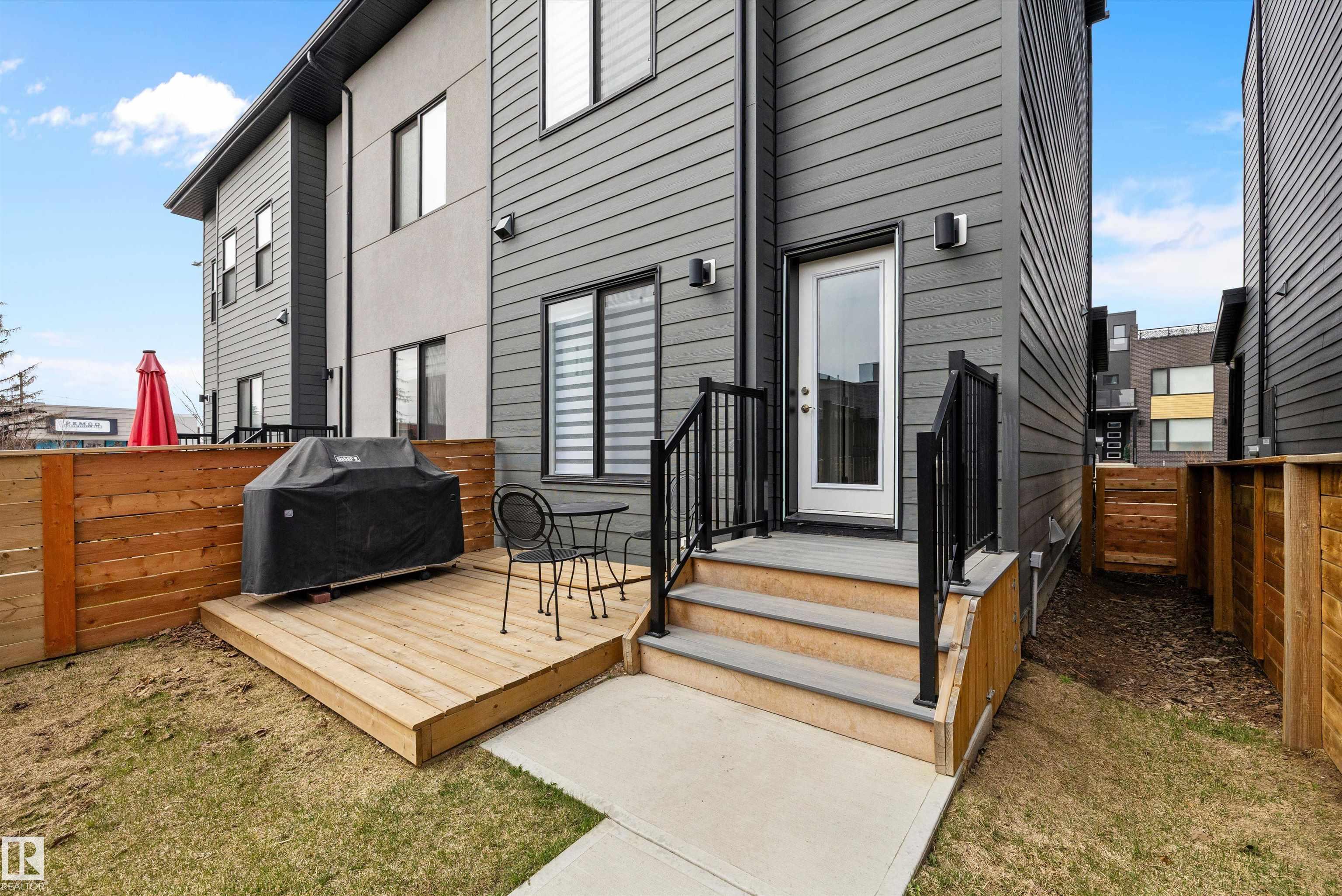 https://zimg.paragon.ice.com/ParagonImages/Property/PM/RAE/225422957/38/0/0/f61cfc8f96c9e71ee08b2226582d30e7/1/e88df19edbbd65b4005c0bcd29e0dca2/225422957-C701A327-455B-4C5F-BEB3-E685F591DBA8.JPG