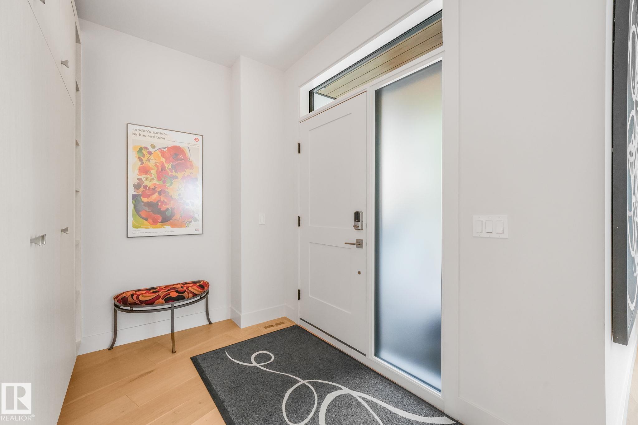 Picture for 11247 71 AV NW