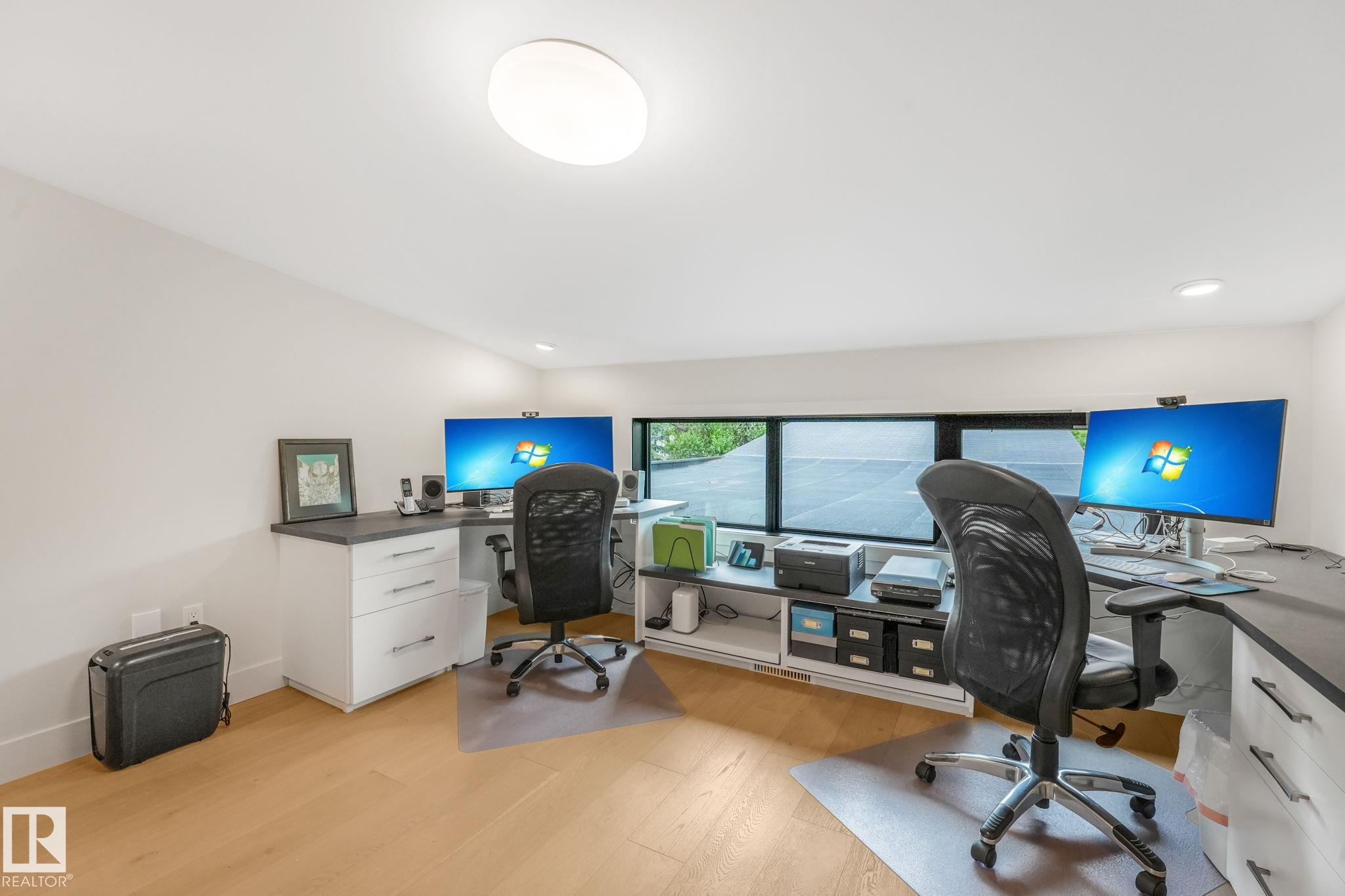 https://zimg.paragon.ice.com/ParagonImages/Property/PM/RAE/225423005/52/0/0/4e5452b876839000bd672d7adefd6a02/1/73272607b235a15b563f0abdaa3a0d53/225423005-AE2132C1-7C03-498E-BE58-BC9864E0C5DB.JPG