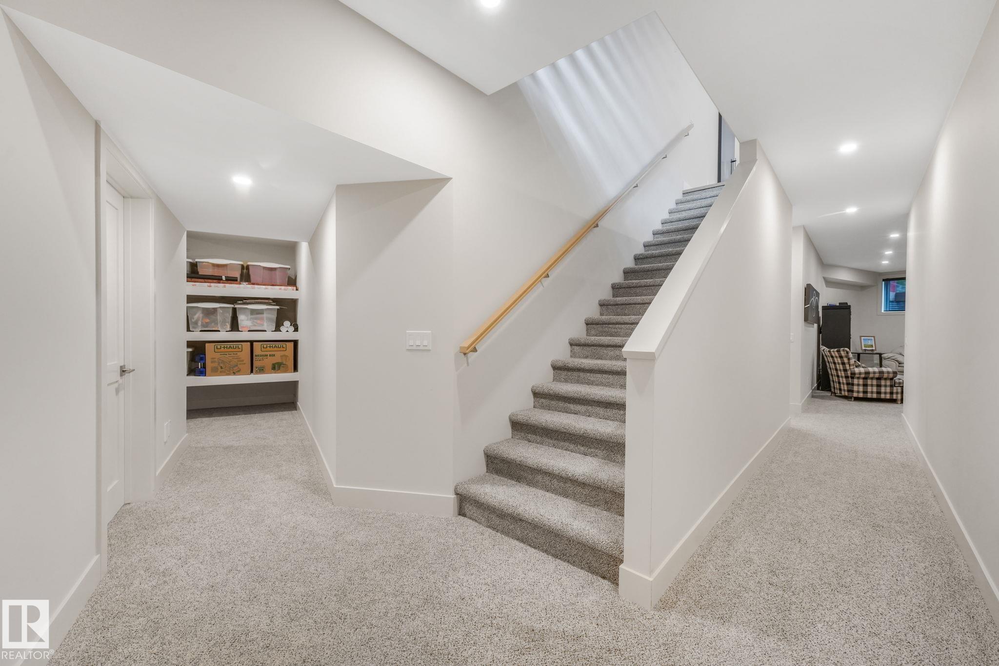 https://zimg.paragon.ice.com/ParagonImages/Property/PM/RAE/225423005/54/0/0/f5fee988a90e8e2747470362b7e4c96a/1/73272607b235a15b563f0abdaa3a0d53/225423005-CB014714-E92D-44AC-ACE4-8E283B6BB733.JPG