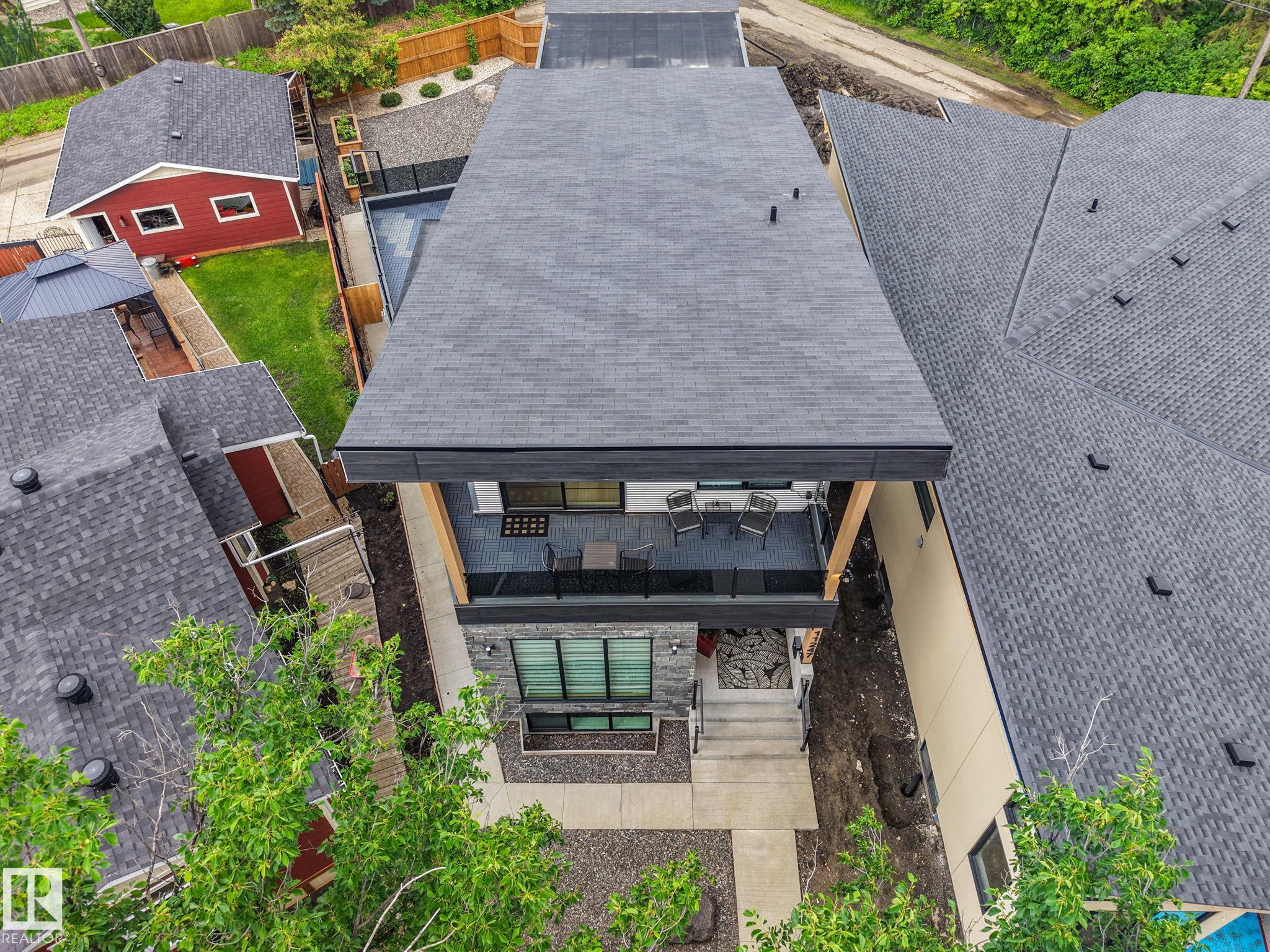 https://zimg.paragon.ice.com/ParagonImages/Property/PM/RAE/225423005/72/0/0/d24dbfb0c235c1920d654a0b5fd38176/1/73272607b235a15b563f0abdaa3a0d53/225423005-0197543D-D8C0-464C-B502-00DAEBBAA9C0.JPG