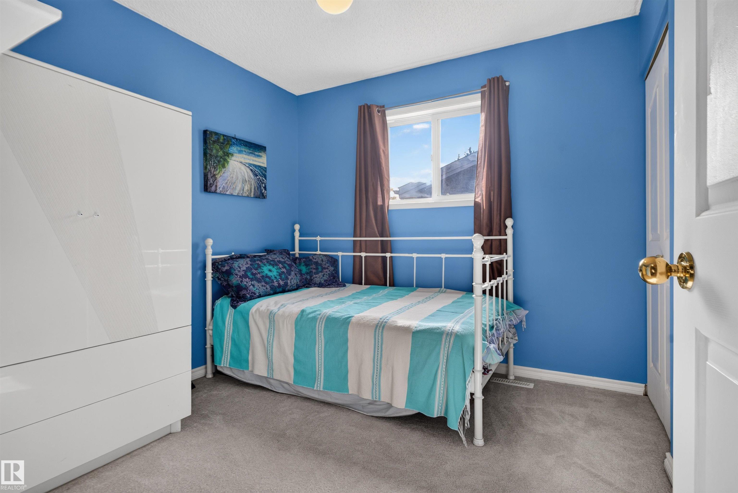 https://zimg.paragon.ice.com/ParagonImages/Property/PM/RAE/225423029/15/0/0/0d5b676a7fb5f14476d019e083daca6b/1/1f34f1d6fc755af1771c5a80b1b8c969/225423029-79d75915-adde-493c-ad11-8a309f5b66cb.JPG