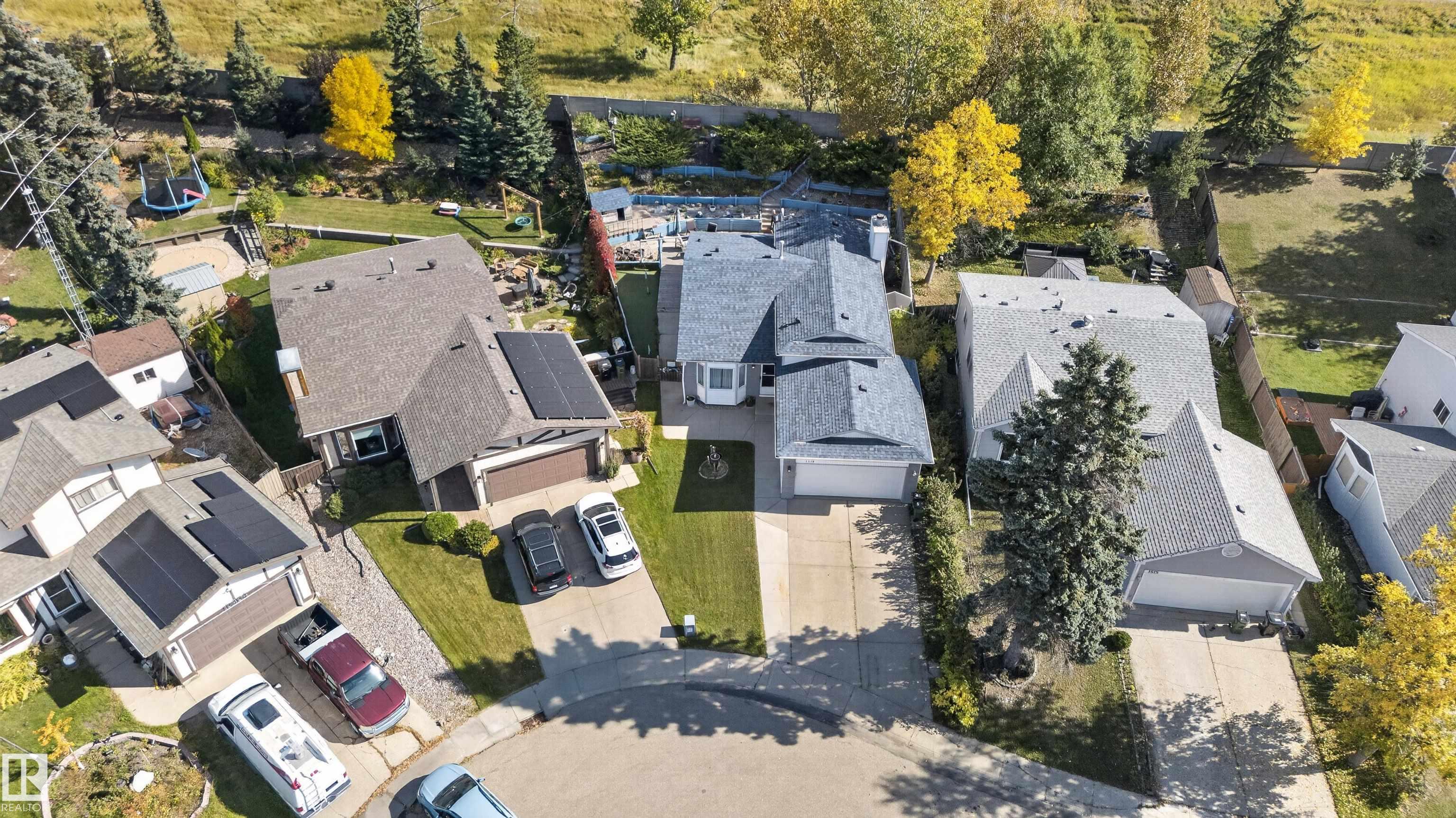 https://zimg.paragon.ice.com/ParagonImages/Property/PM/RAE/225423029/34/0/0/90028442c0059587988b1042fd043299/1/1f34f1d6fc755af1771c5a80b1b8c969/225423029-22b92453-7918-419f-9780-c040ac27fe35.JPG
