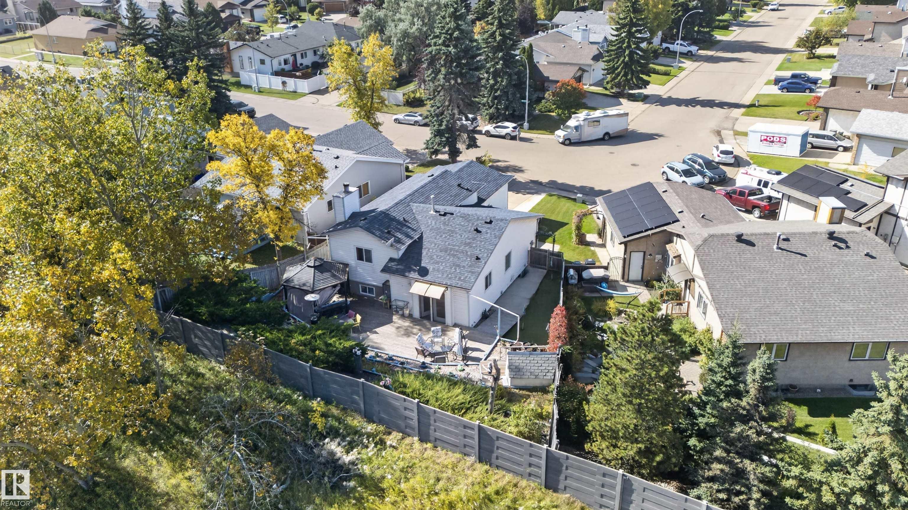 https://zimg.paragon.ice.com/ParagonImages/Property/PM/RAE/225423029/36/0/0/b190eb294ca249f3529e698824471848/1/1f34f1d6fc755af1771c5a80b1b8c969/225423029-49464084-3702-491c-a079-1a203ba3c399.JPG