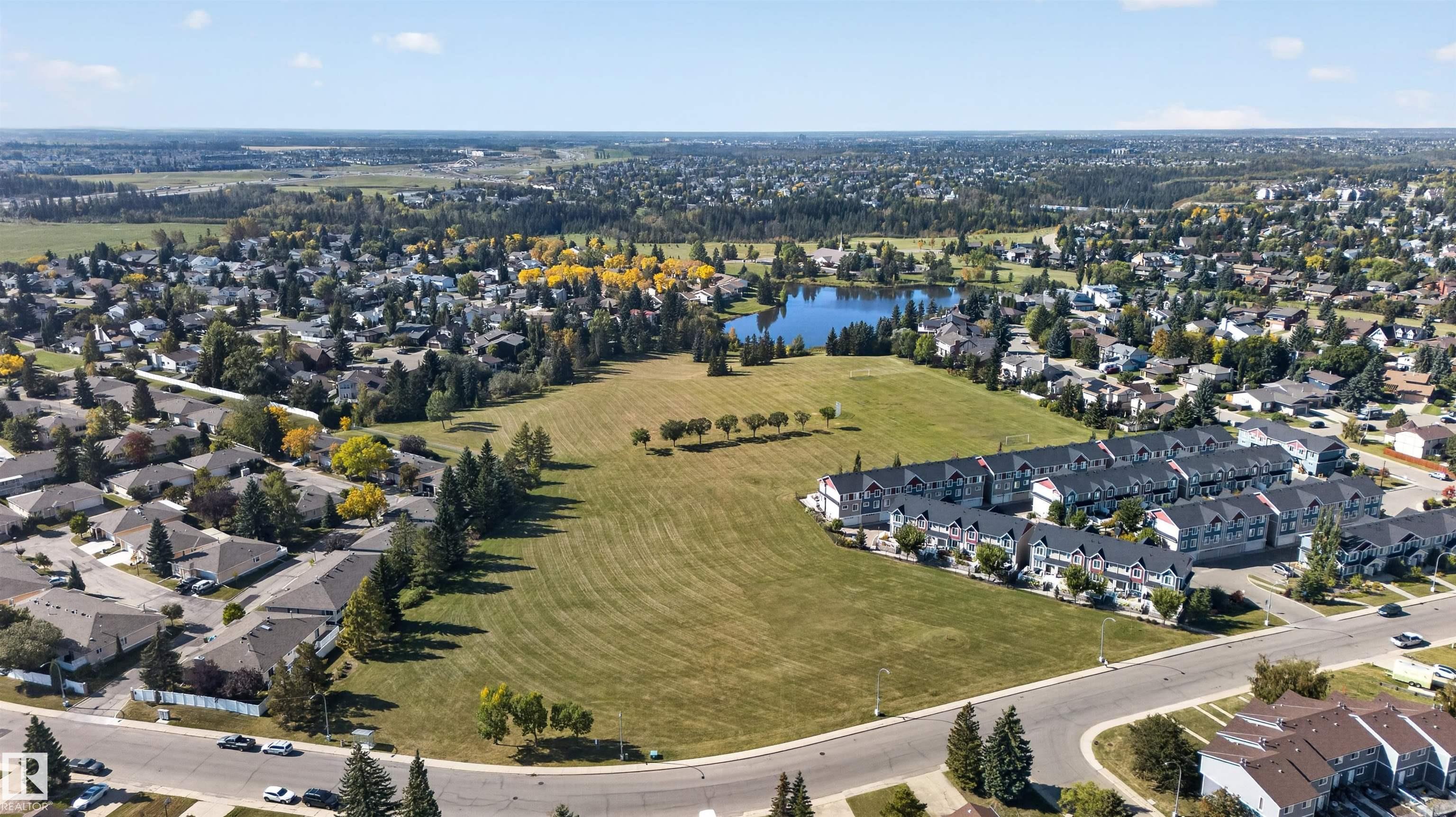 https://zimg.paragon.ice.com/ParagonImages/Property/PM/RAE/225423029/37/0/0/c47510117a4668c50308b75fbdf7cea1/1/1f34f1d6fc755af1771c5a80b1b8c969/225423029-70b87b41-bfaf-4f3d-8e92-c6d3bd1465a5.JPG