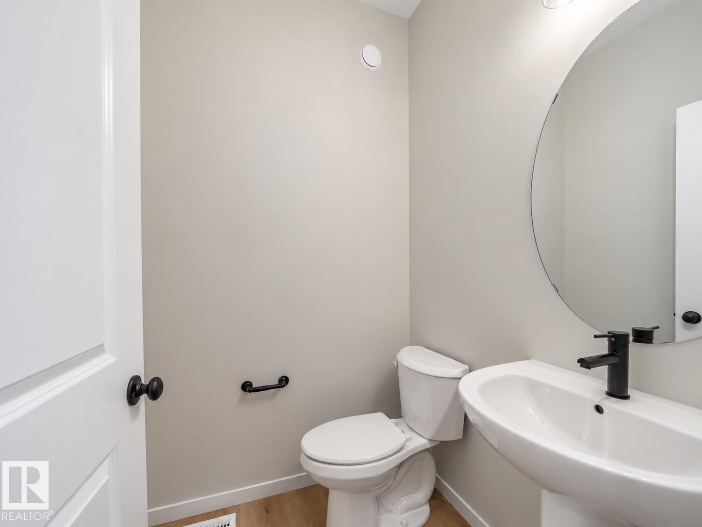 Photo 11 at 20727 24 Avenue NW, The Uplands, Edmonton