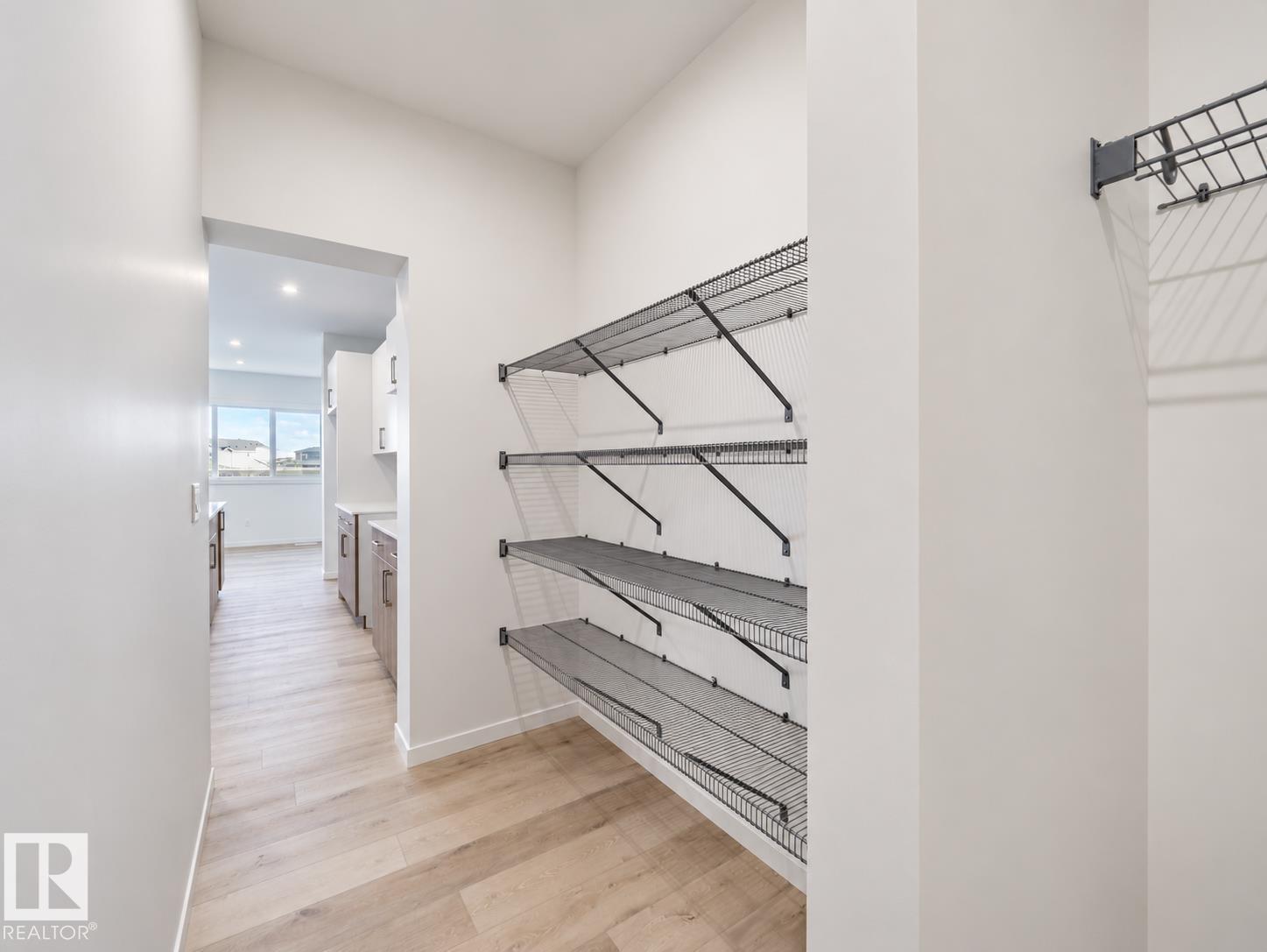 Photo 11 at 19511 30 Avenue NW, The Uplands, Edmonton