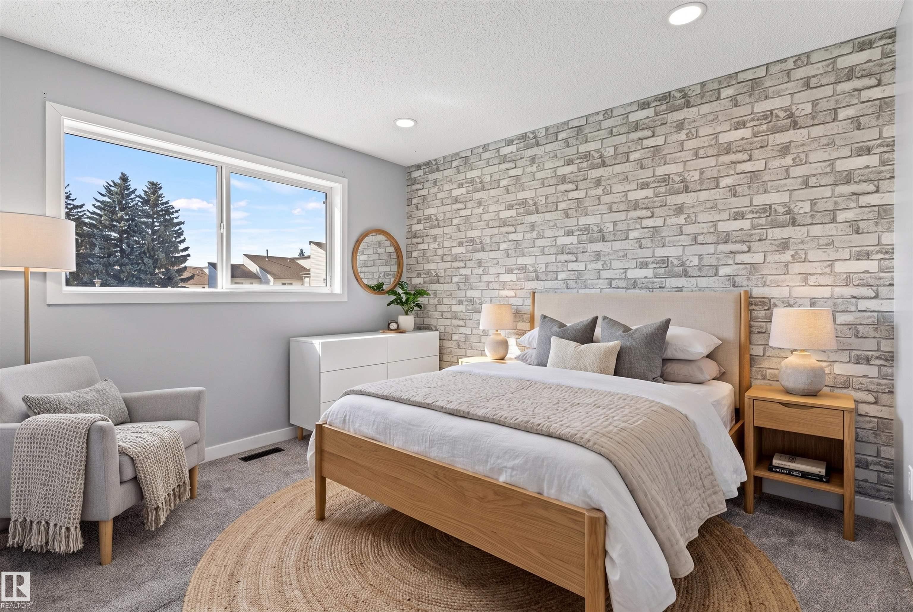 https://zimg.paragon.ice.com/ParagonImages/Property/PM/RAE/225423097/16/0/0/4d1fc1d793df255897c042cae3a40ad4/1/8b69b6d1ba0214c87cf84ffc1729d3fd/225423097-0bf9c366-b241-4214-923d-f93f3409d5dd.JPG