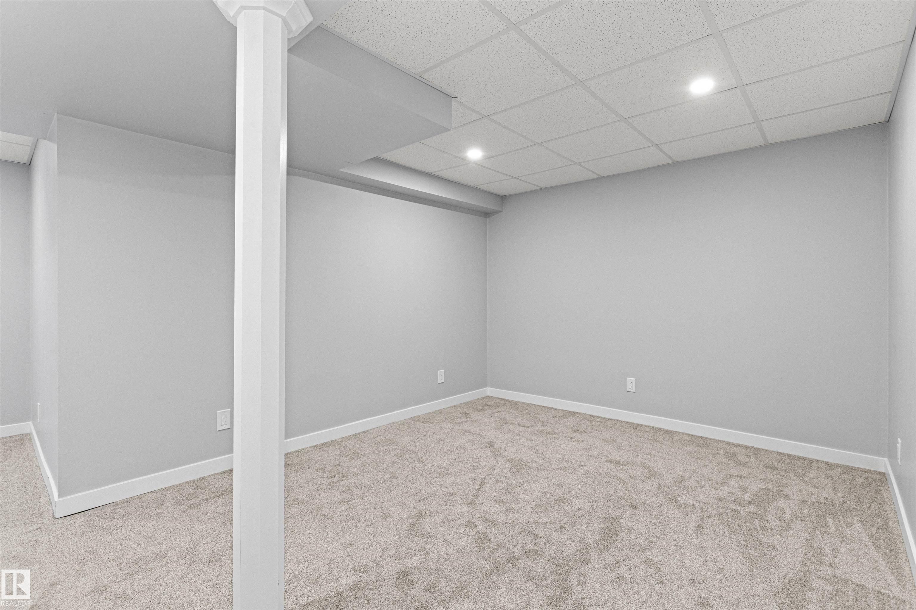 https://zimg.paragon.ice.com/ParagonImages/Property/PM/RAE/225423097/28/0/0/7d28dd863a3fd5b453ad1542cfae1afb/1/8b69b6d1ba0214c87cf84ffc1729d3fd/225423097-3daa2473-f05a-41ca-97d8-b28096ead6aa.JPG