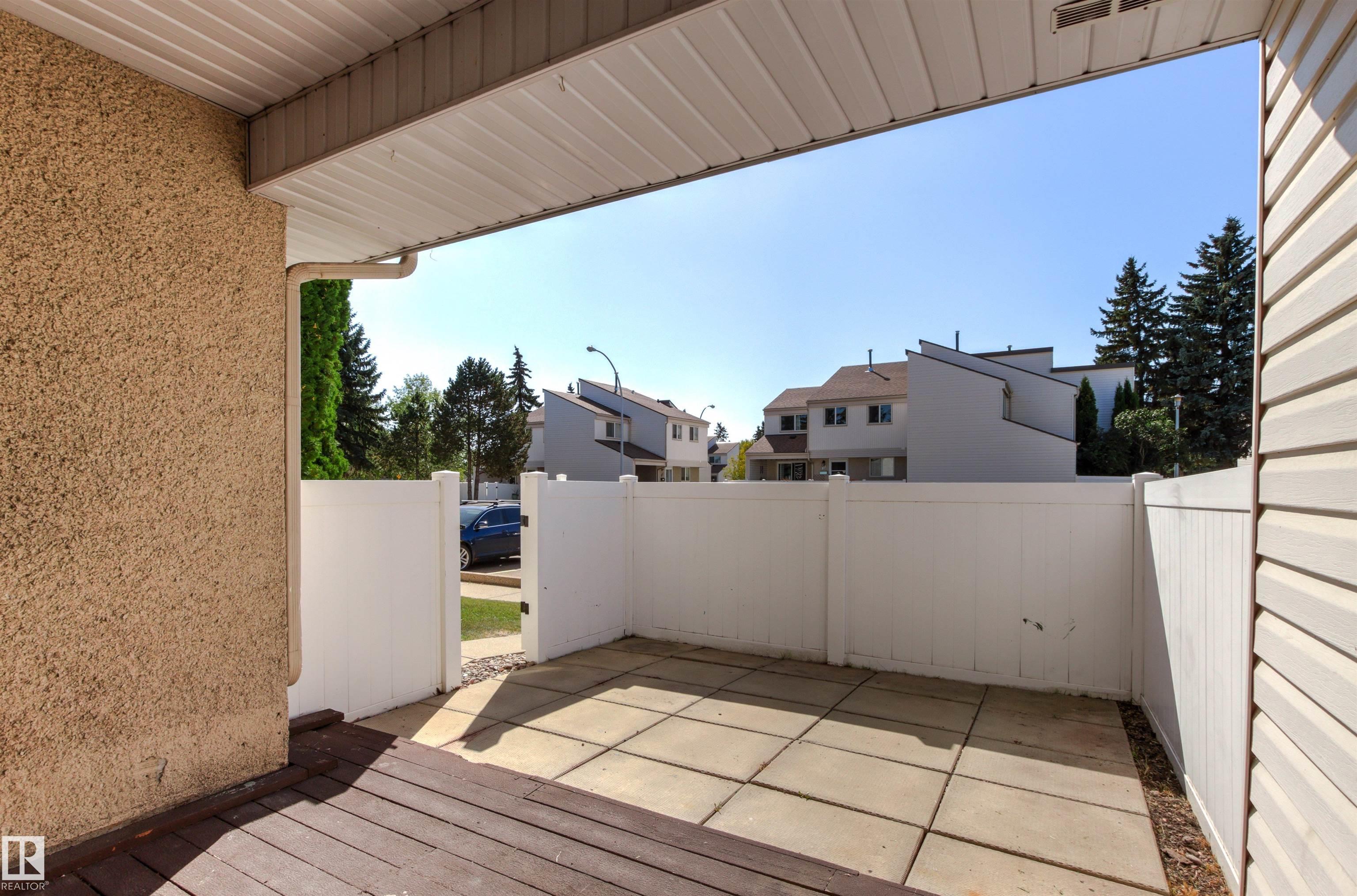 https://zimg.paragon.ice.com/ParagonImages/Property/PM/RAE/225423097/37/0/0/5534362fcf52fc5033ca0966e0a9337f/1/8b69b6d1ba0214c87cf84ffc1729d3fd/225423097-c1d6a37c-3741-4149-8712-544043b1c329.JPG