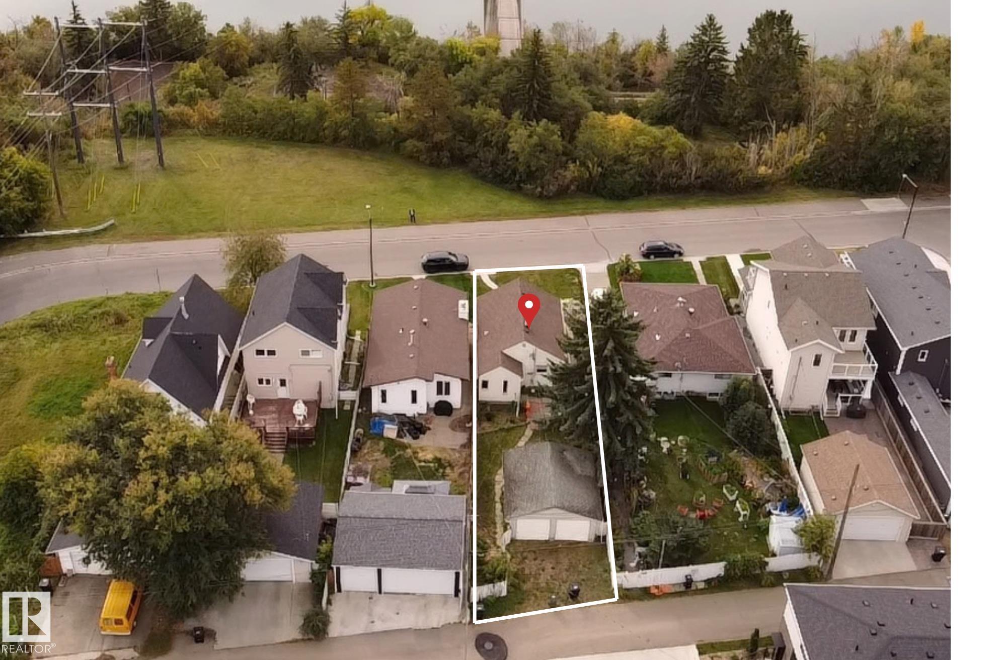 5014 Ada Boulevard NW, Highlands, Edmonton