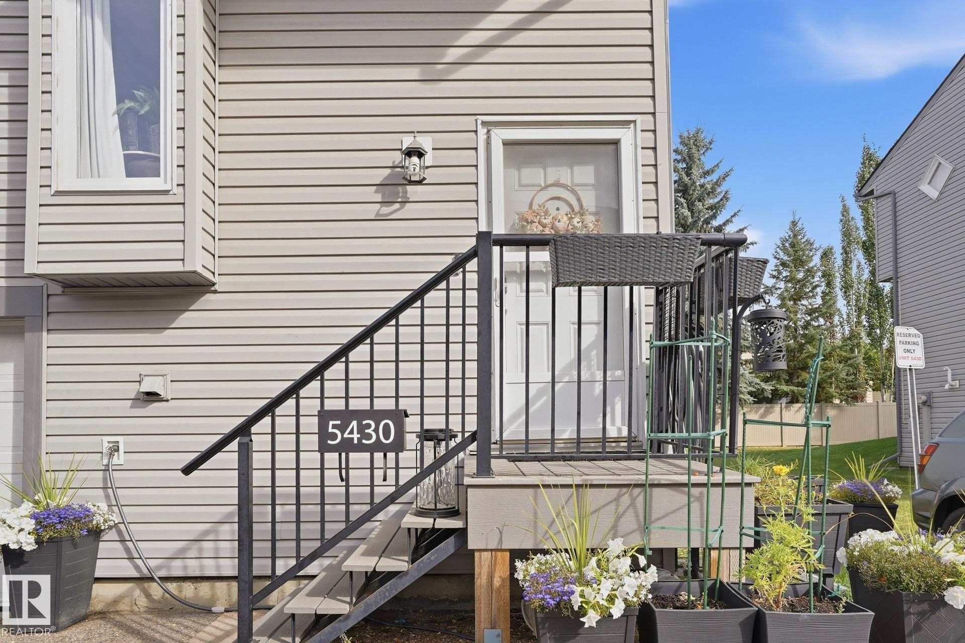 Picture for 5430 38a AV NW NW