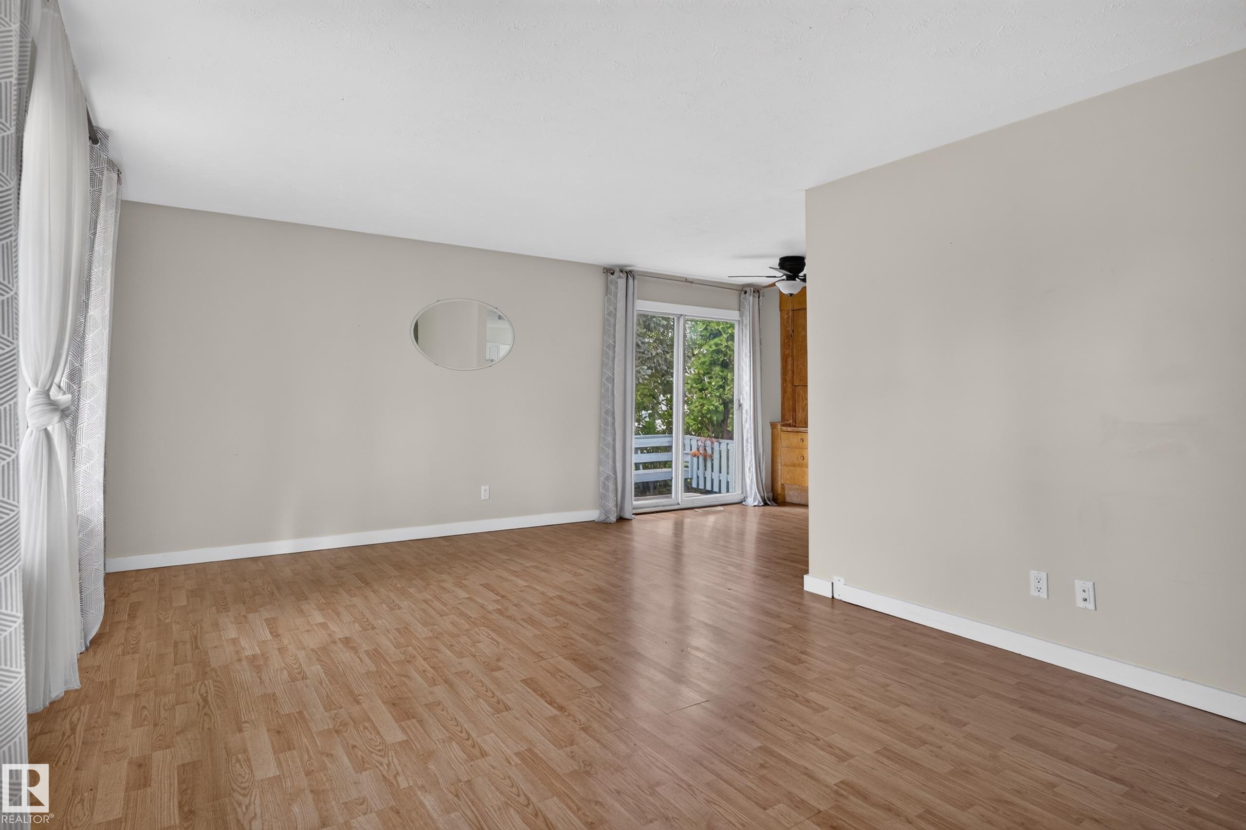Picture for 10508 60A AV NW