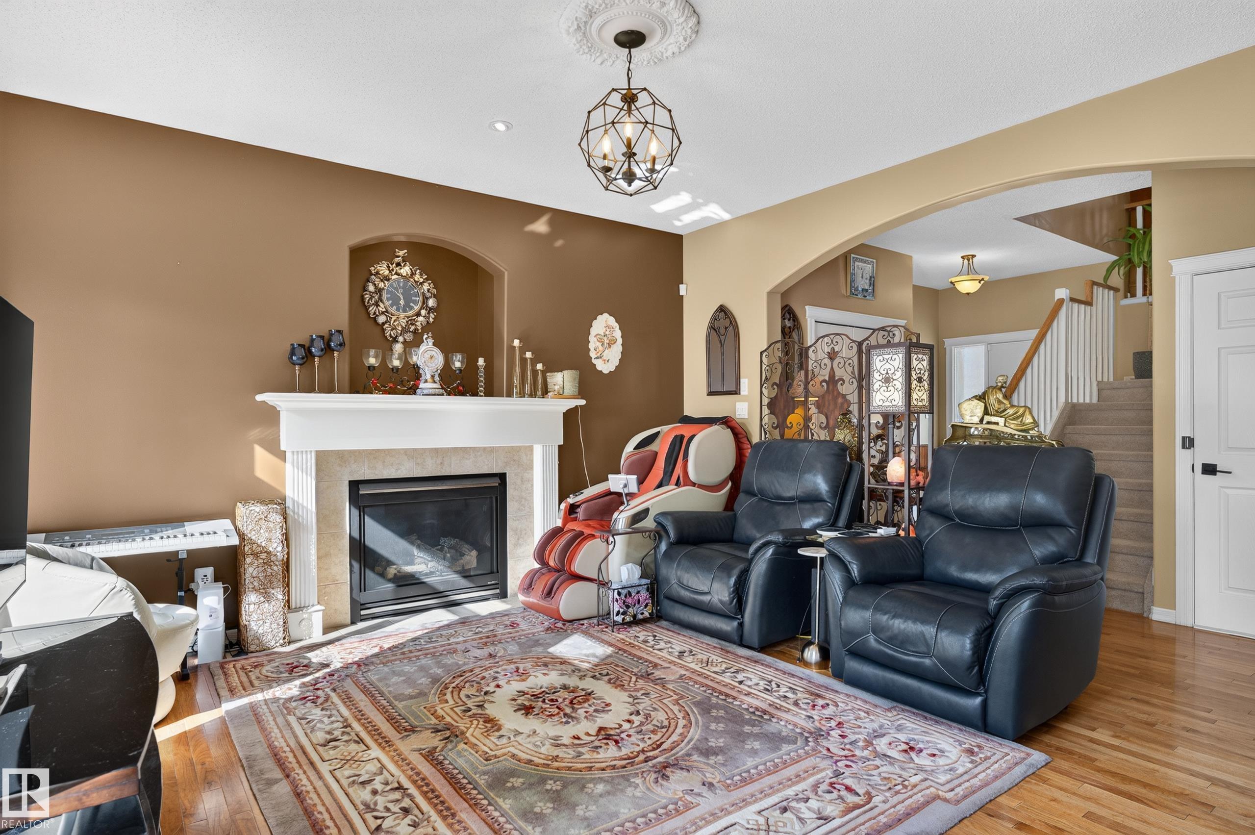 20435 56 Avenue NW, The Hamptons, Edmonton