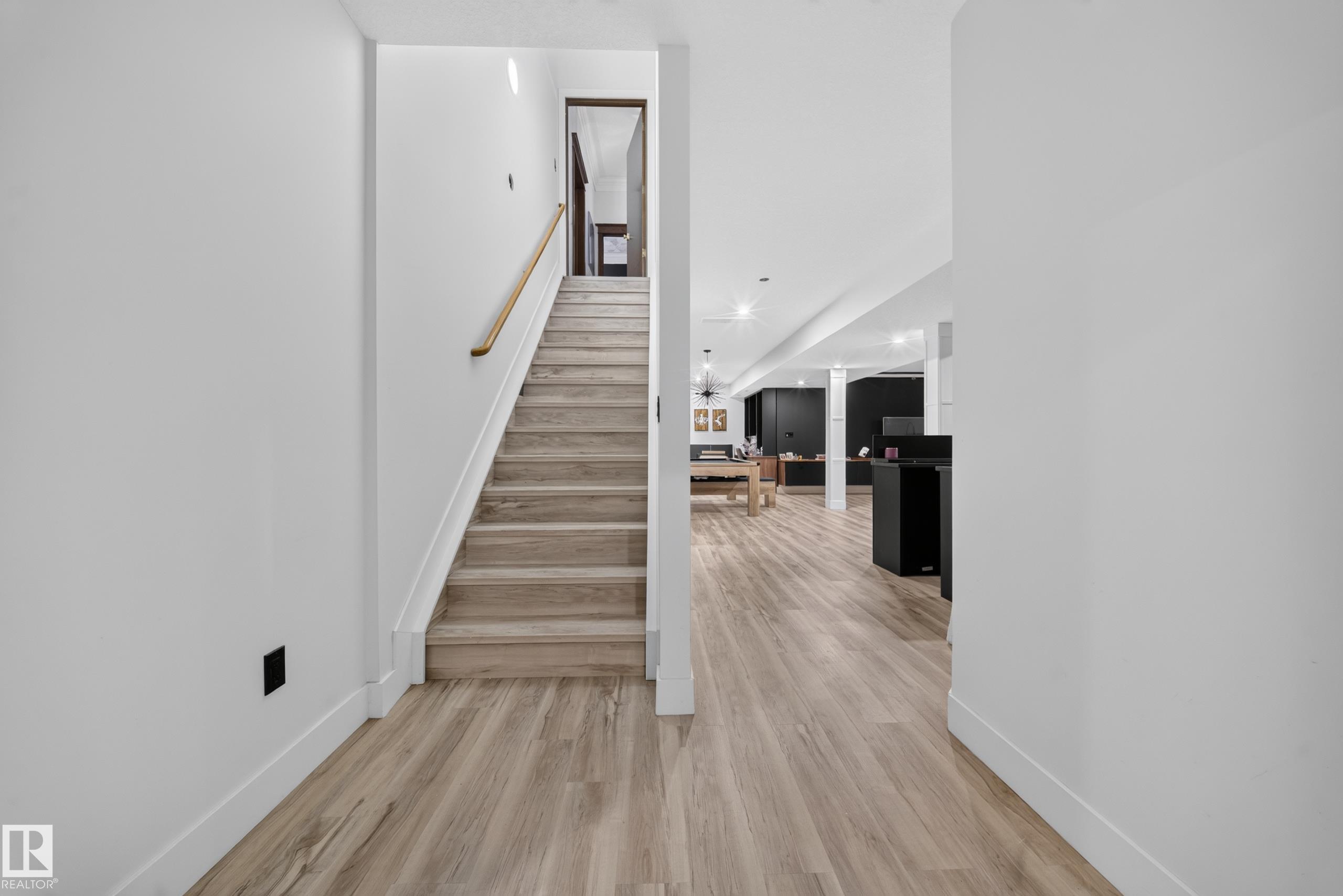 https://zimg.paragon.ice.com/ParagonImages/Property/PM/RAE/225423364/35/0/0/cea1916e5cbf575e77401423e3a9cfaa/1/ed93fd21b60e3d36f66a9d1109638d68/225423364-132214e1-06ee-48cb-9774-2230aa894231.JPG