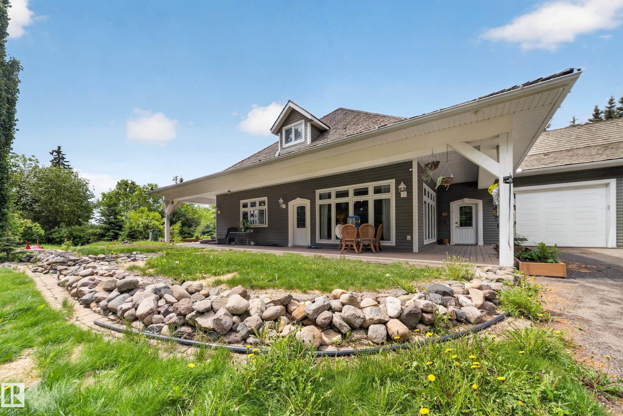 https://zimg.paragon.ice.com/ParagonImages/Property/PM/RAE/225423364/47/0/0/e890ad3ffe734b66f870a51832140b16/1/ed93fd21b60e3d36f66a9d1109638d68/225423364-30224735-54c1-4797-b53b-0d02344c02e8.JPG