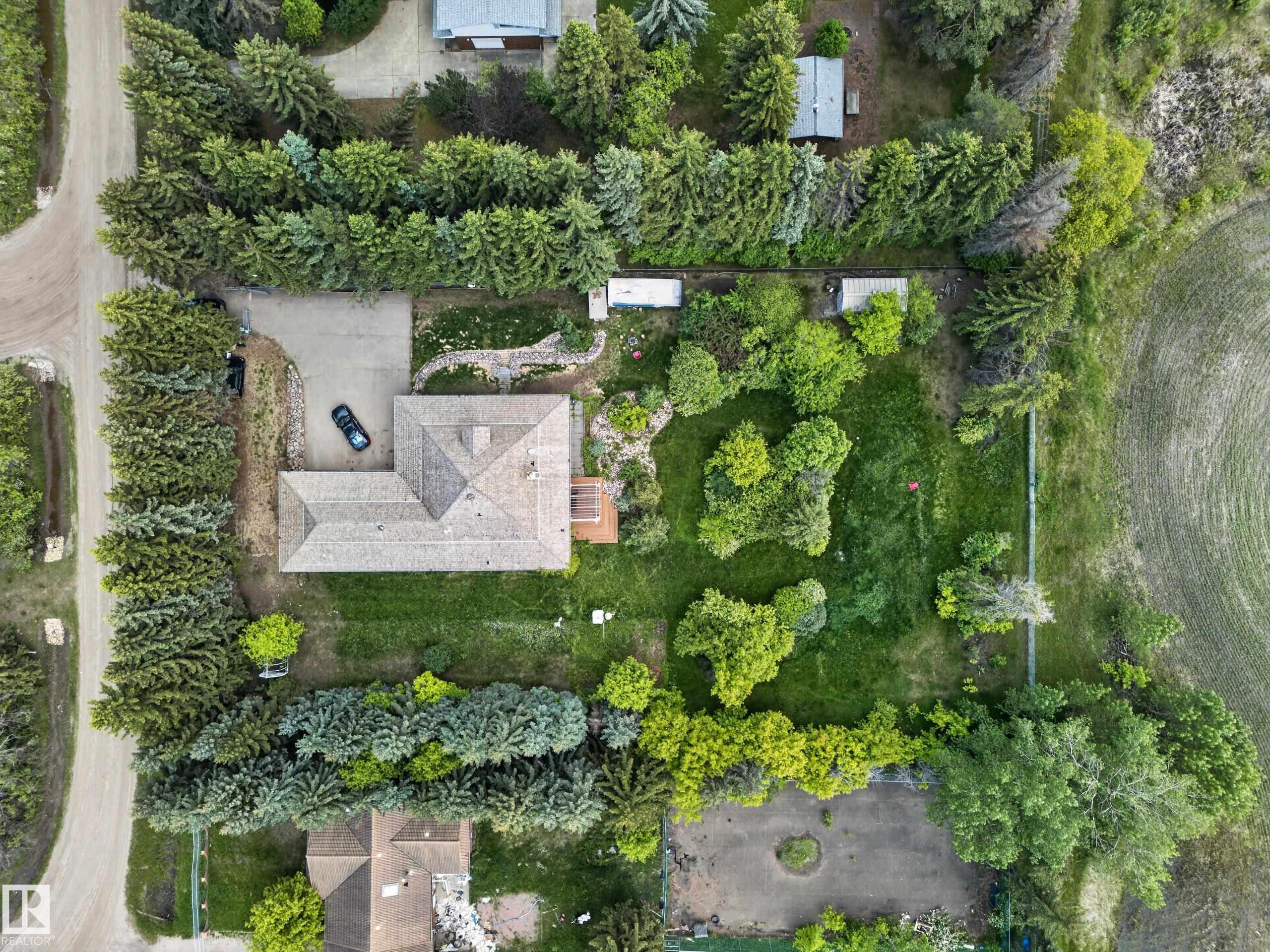 https://zimg.paragon.ice.com/ParagonImages/Property/PM/RAE/225423364/59/0/0/55b05cca5df9ad6ad54cb32769c5297c/1/ed93fd21b60e3d36f66a9d1109638d68/225423364-ee2b40ee-6e69-4f3a-a16a-6e06c4a2a450.JPG