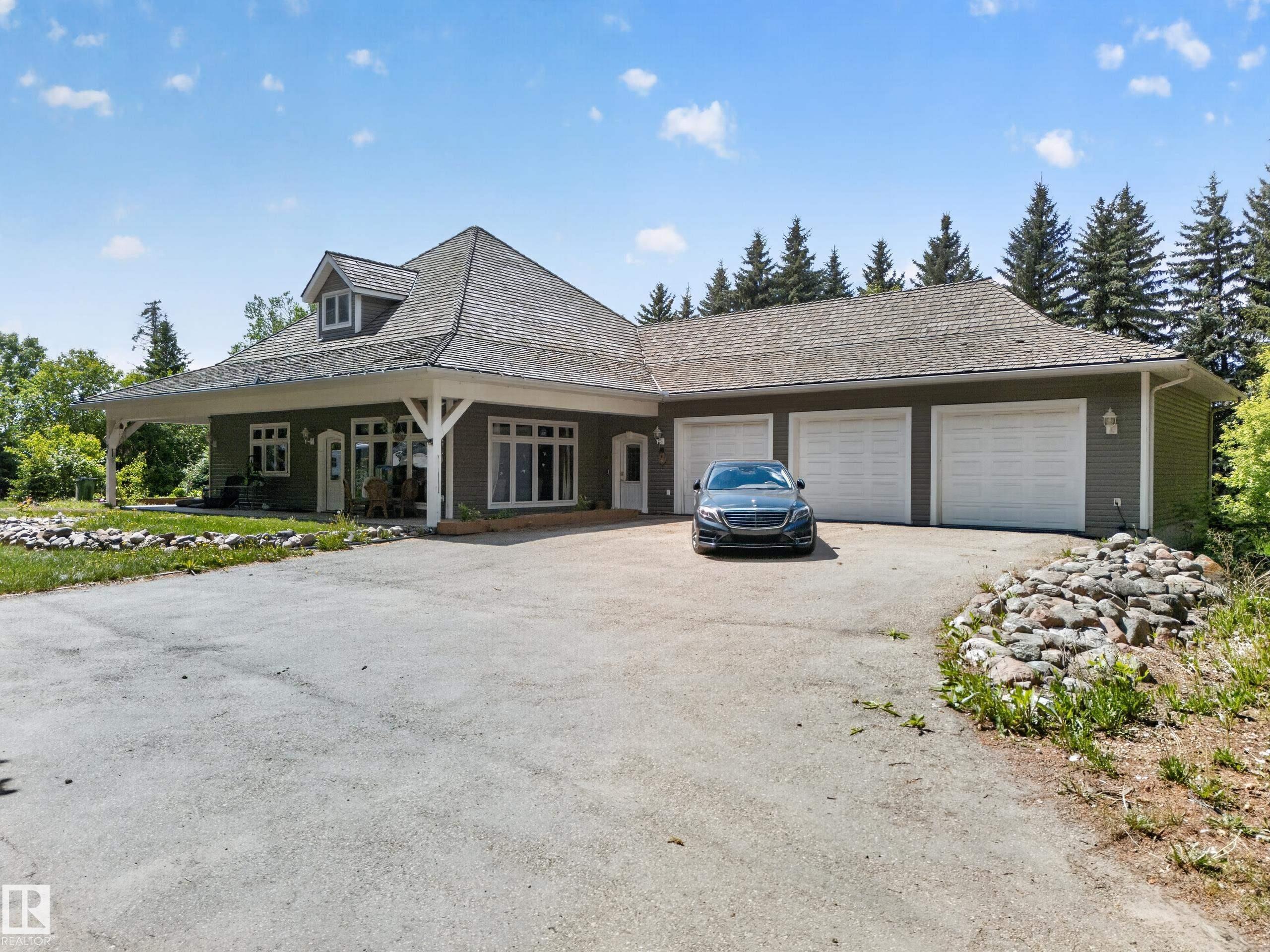 https://zimg.paragon.ice.com/ParagonImages/Property/PM/RAE/225423364/6/0/0/6c9c766f6c37e72174dbde525abe4d93/1/ed93fd21b60e3d36f66a9d1109638d68/225423364-38439dde-1f55-4c31-a5fa-b85a0df16dd8.JPG