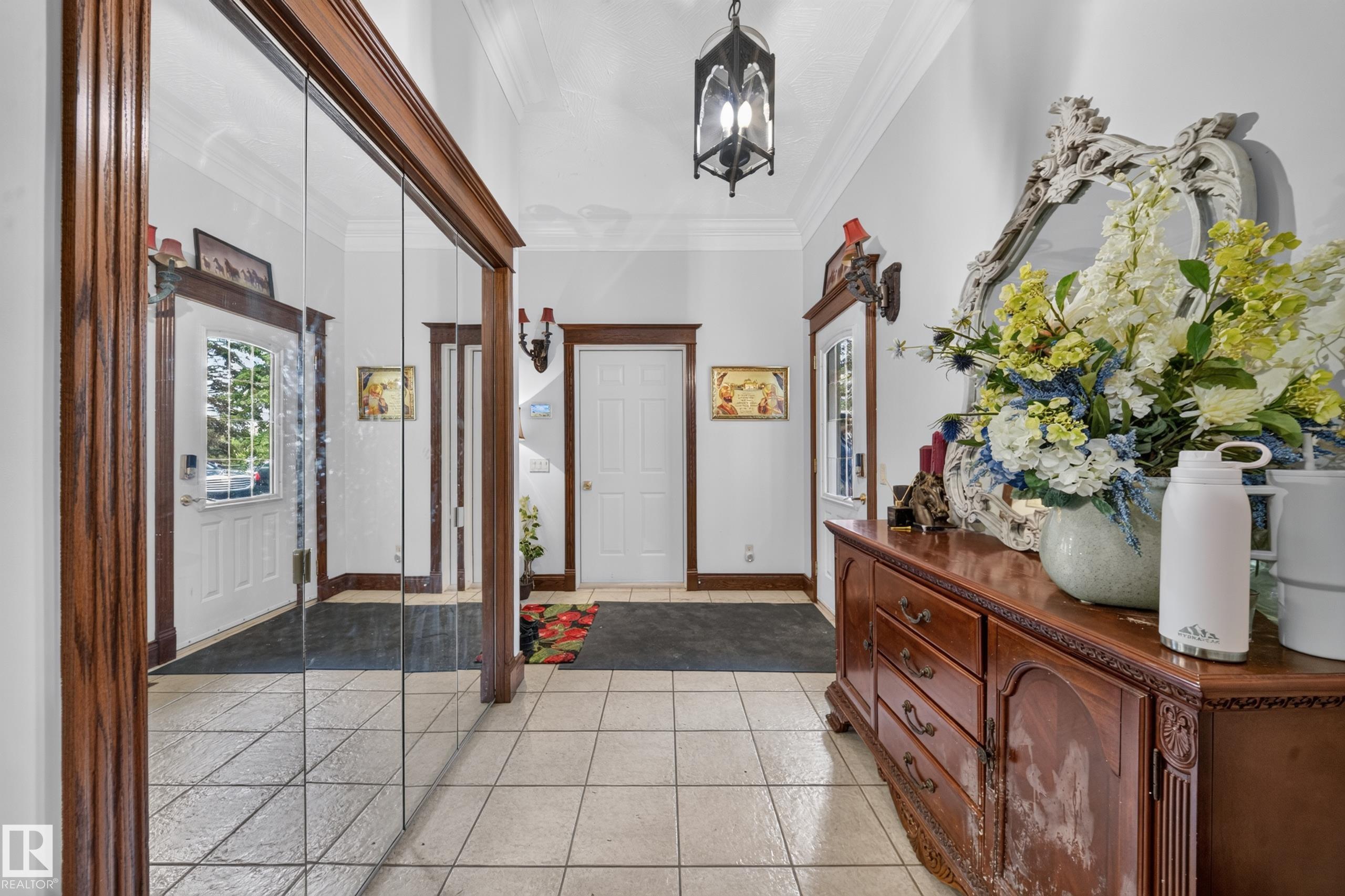 https://zimg.paragon.ice.com/ParagonImages/Property/PM/RAE/225423364/9/0/0/392f0acba0782f39d25bb61bb692a2f3/1/ed93fd21b60e3d36f66a9d1109638d68/225423364-f8c53d33-09bb-4b46-89d6-76bfa6bbd8b4.JPG