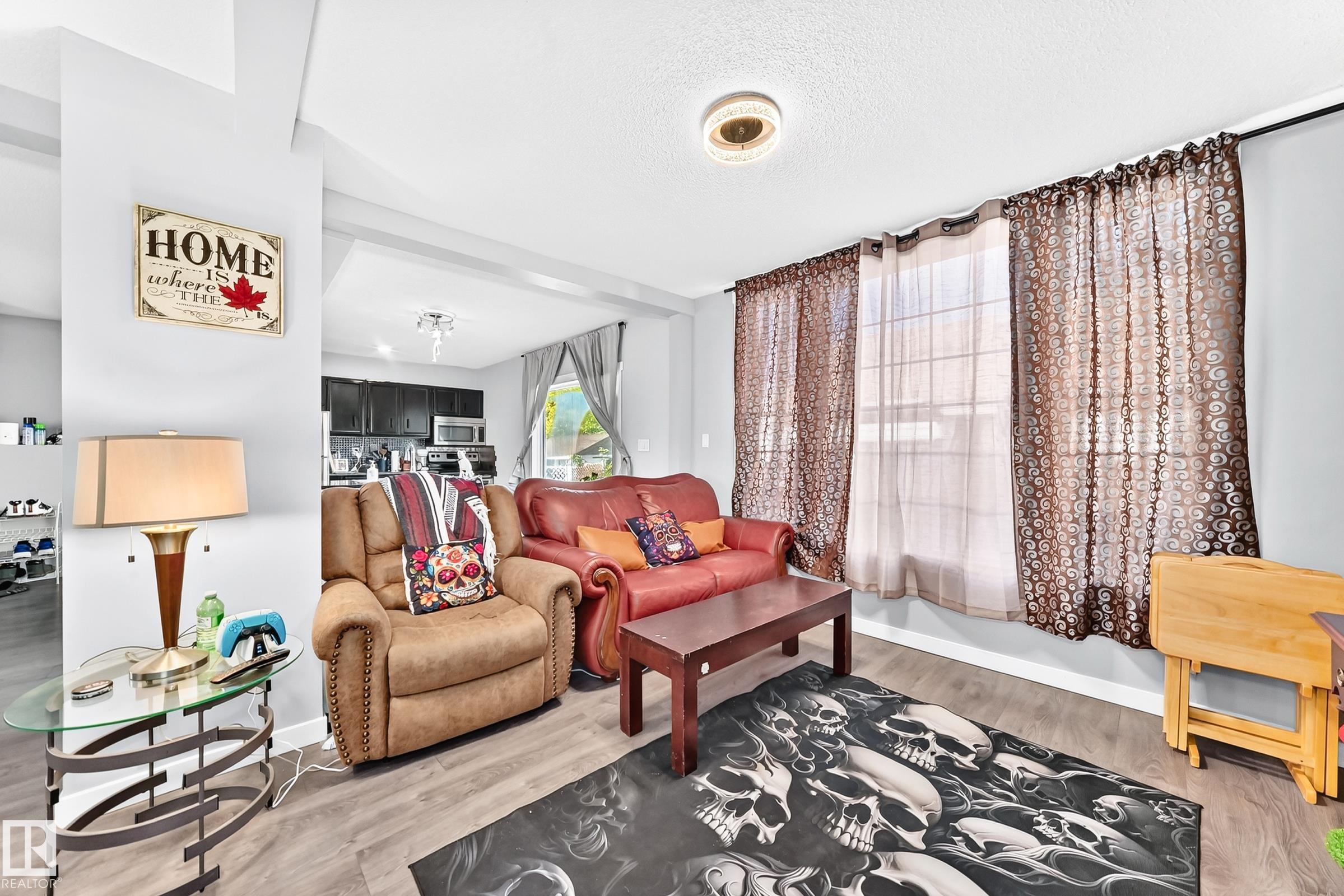 https://zimg.paragon.ice.com/ParagonImages/Property/PM/RAE/225423384/11/0/0/89386b819a8d58ebcf64932c15ba9738/1/55b03bf71892dc080e0d1937c063689d/225423384-a5382755-3a91-4dda-b1e9-25aa8b50ff95.JPG