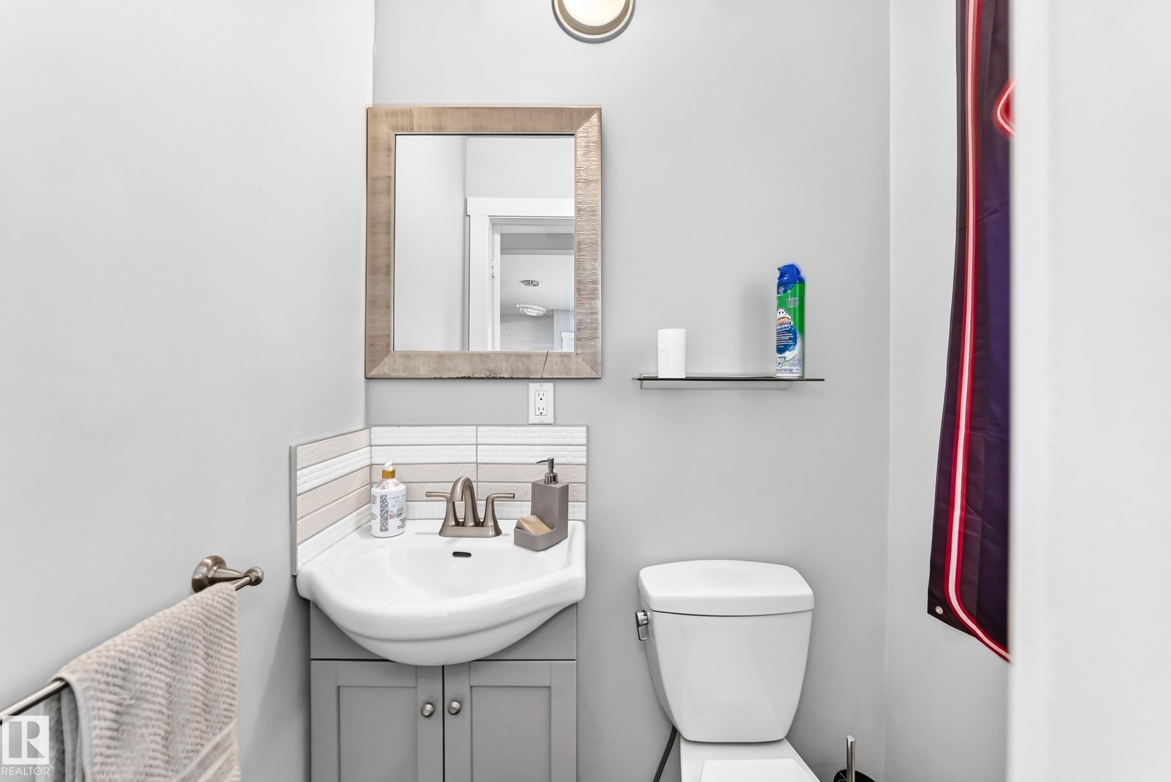 https://zimg.paragon.ice.com/ParagonImages/Property/PM/RAE/225423384/14/0/0/af9aa6329738de5ffd7716e4a4ea08b6/1/55b03bf71892dc080e0d1937c063689d/225423384-9460f29a-1618-4aaf-bc59-1eff3c3c10b1.JPG