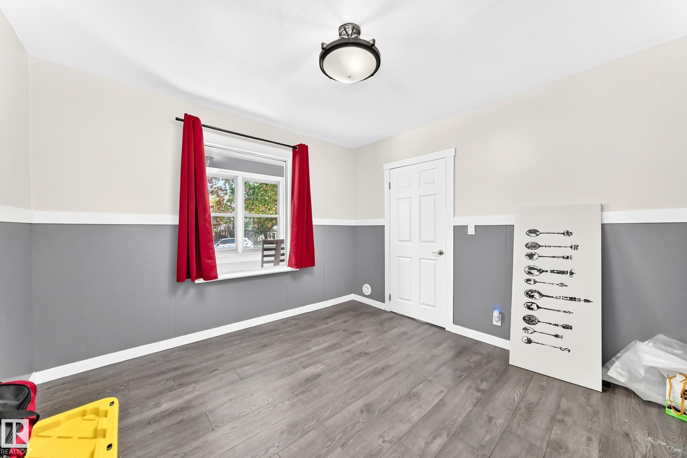 https://zimg.paragon.ice.com/ParagonImages/Property/PM/RAE/225423384/21/0/0/eee53327022b7802fadbeb7dc5822ac6/1/55b03bf71892dc080e0d1937c063689d/225423384-bd3c6aa0-72b6-4497-adb2-d3cbe383b9c5.JPG