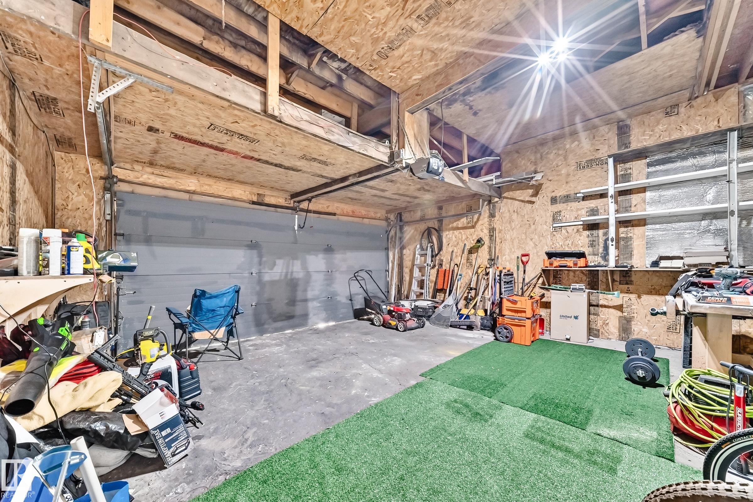 https://zimg.paragon.ice.com/ParagonImages/Property/PM/RAE/225423384/45/0/0/43b6b8a1d0ac49c1030be42e60496efd/1/55b03bf71892dc080e0d1937c063689d/225423384-3f60ce86-89bb-471f-a1f5-78aa2f97e85e.JPG