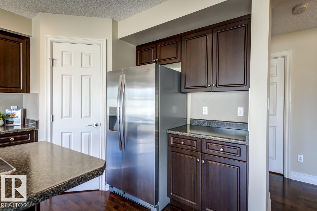 Photo 9 at 9645 Simpson Place NW, South Terwillegar, Edmonton