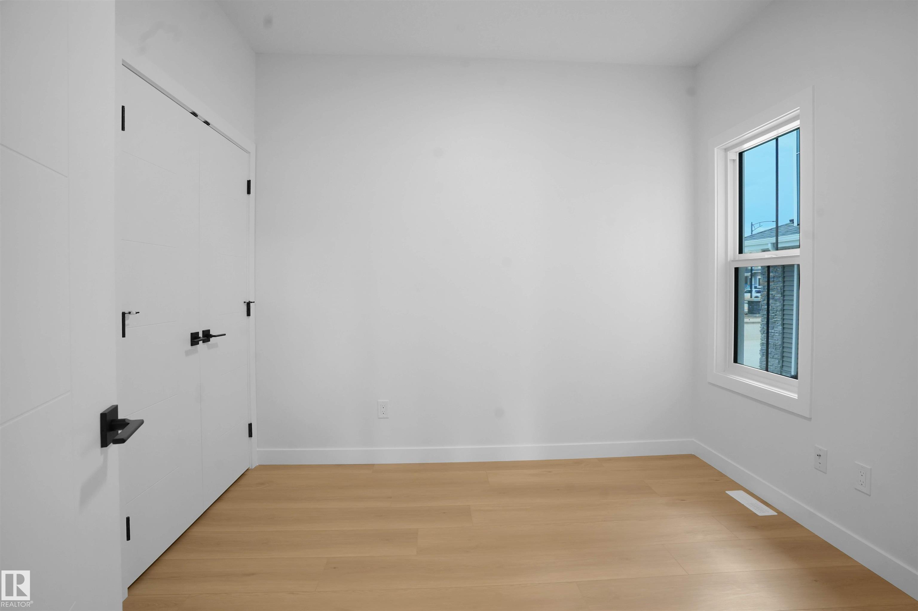 Photo 6 at 987 Elderberry Landing NW, Edgemont, Edmonton