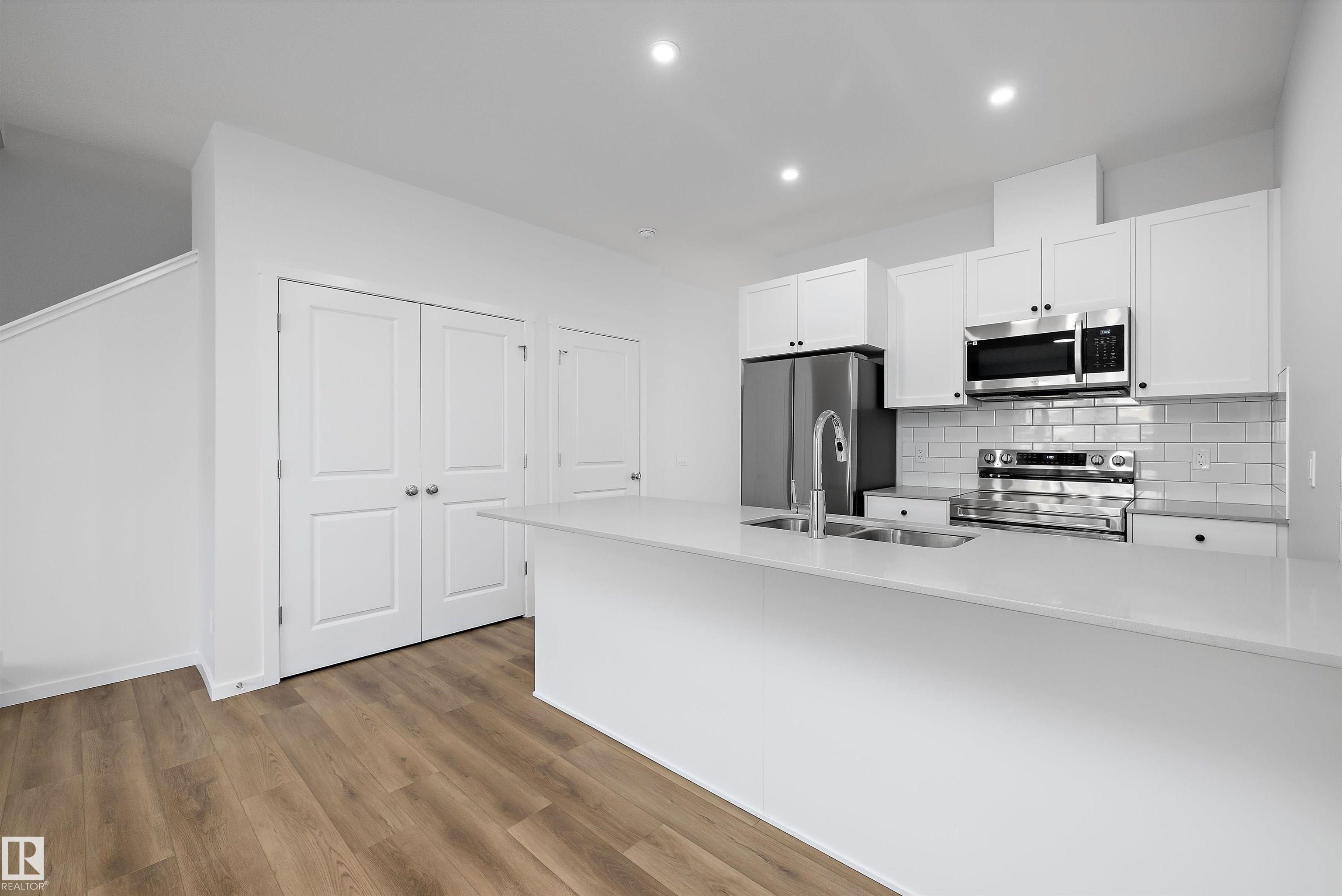 Photo 14 at 9103 Elves Loop NW, Edgemont, Edmonton