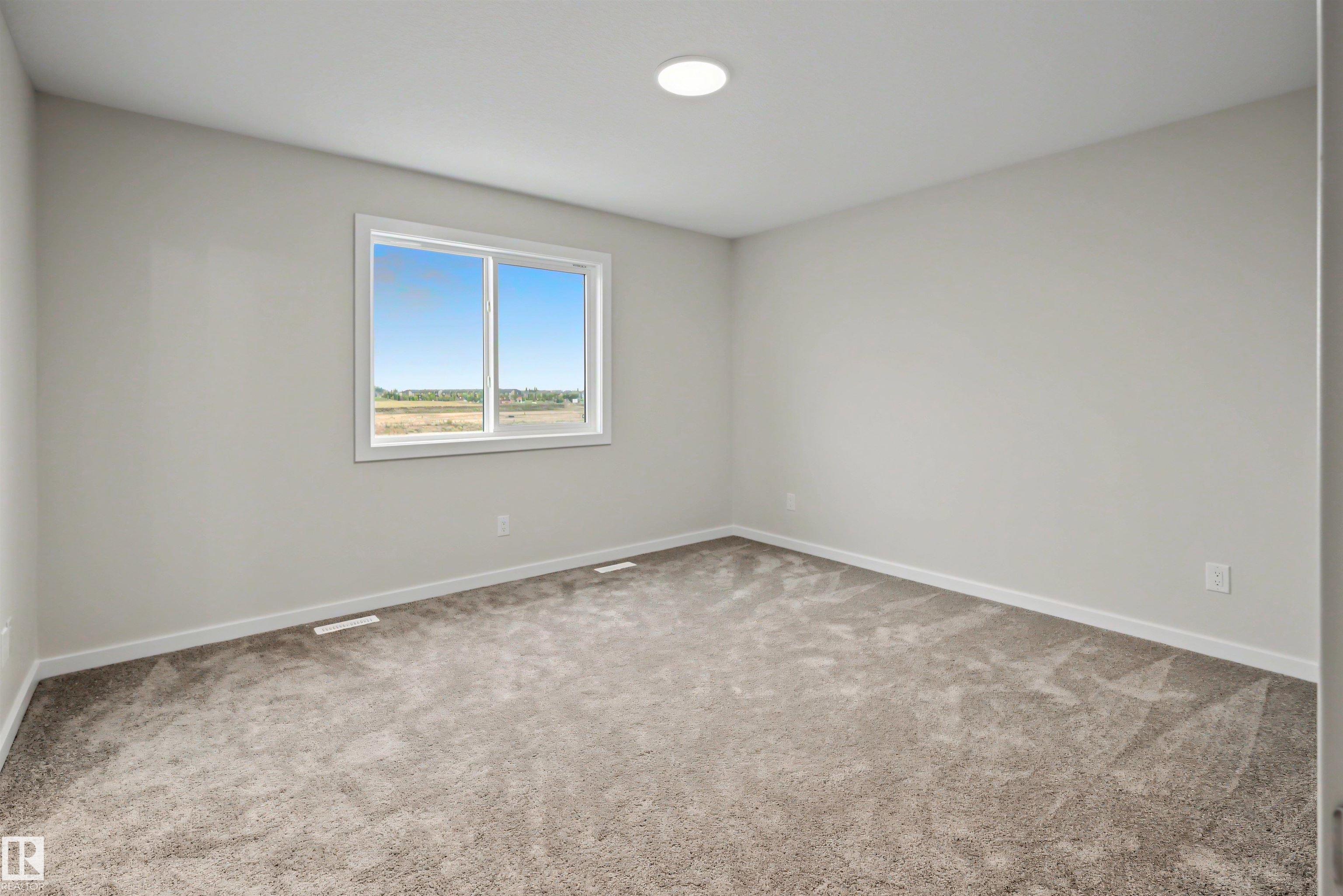 Photo 25 at 8419 226 Street NW, Rosenthal, Edmonton