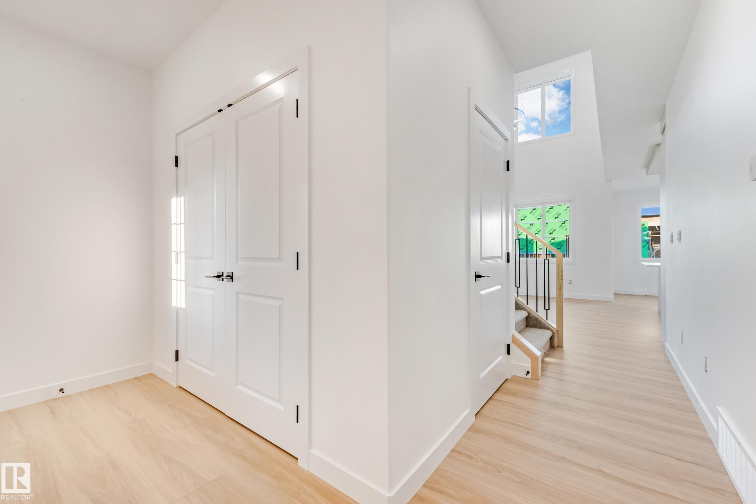 https://zimg.paragon.ice.com/ParagonImages/Property/PM/RAE/225423585/10/0/0/63017d79d4798f8845f7e9bdd7d56229/1/85237072c2b18cba95dd384de0d7096d/225423585-6004e598-5cc2-4c4c-a788-4d85f5ee1c97.JPG