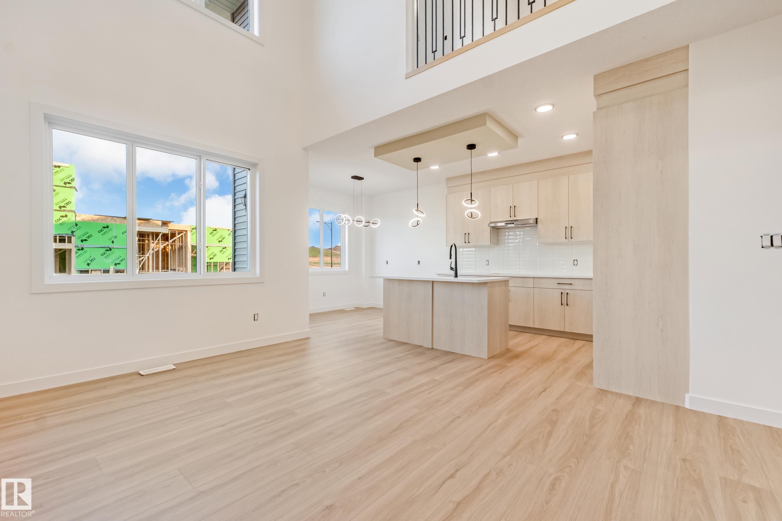 https://zimg.paragon.ice.com/ParagonImages/Property/PM/RAE/225423585/21/0/0/f559decfb9da3b72774d612fba1af61b/1/85237072c2b18cba95dd384de0d7096d/225423585-fda3e13d-f9ec-457f-a872-dc2a81991530.JPG