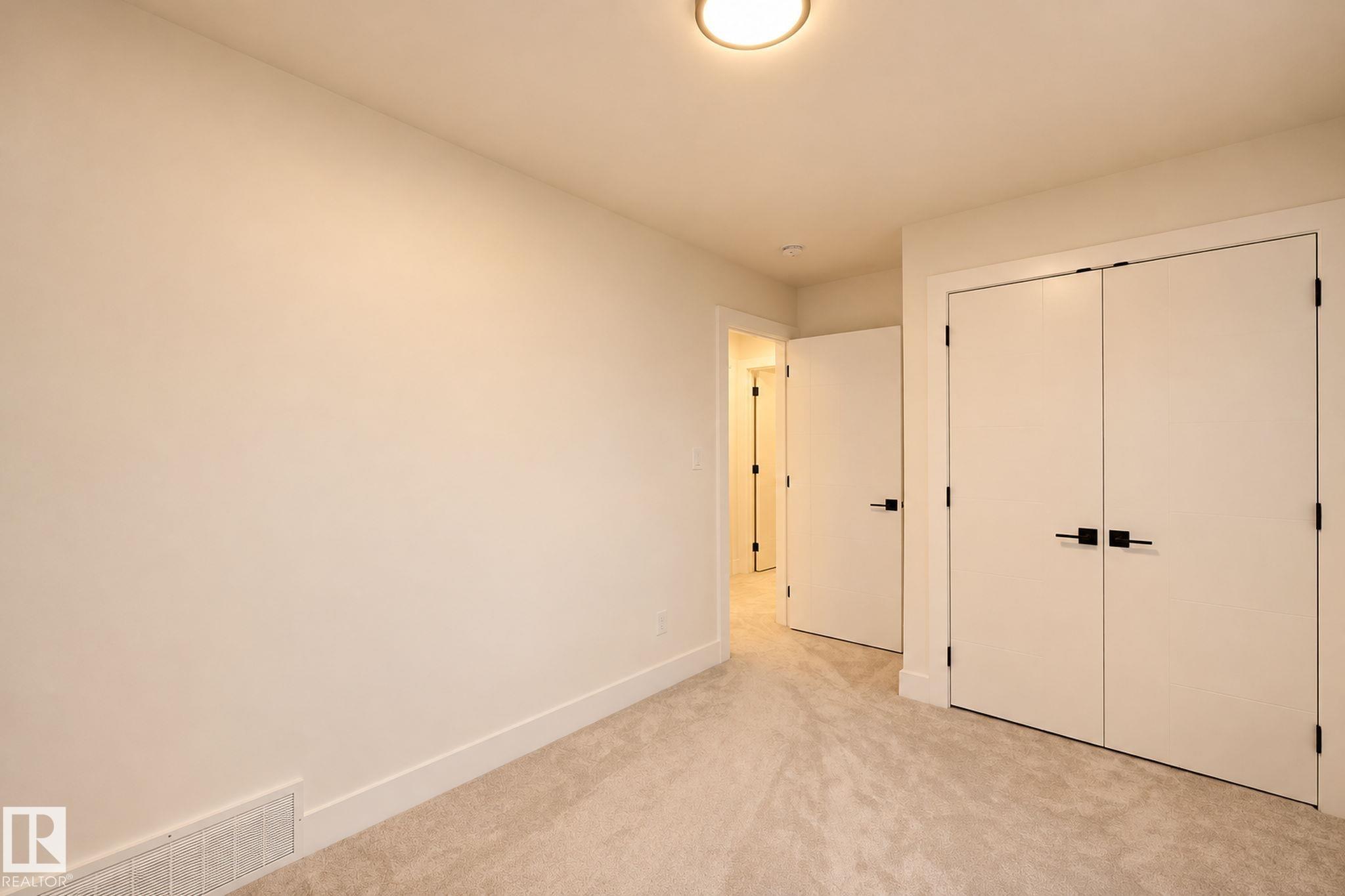 Photo 33 at 11320 91 Street NW, Alberta Avenue, Edmonton