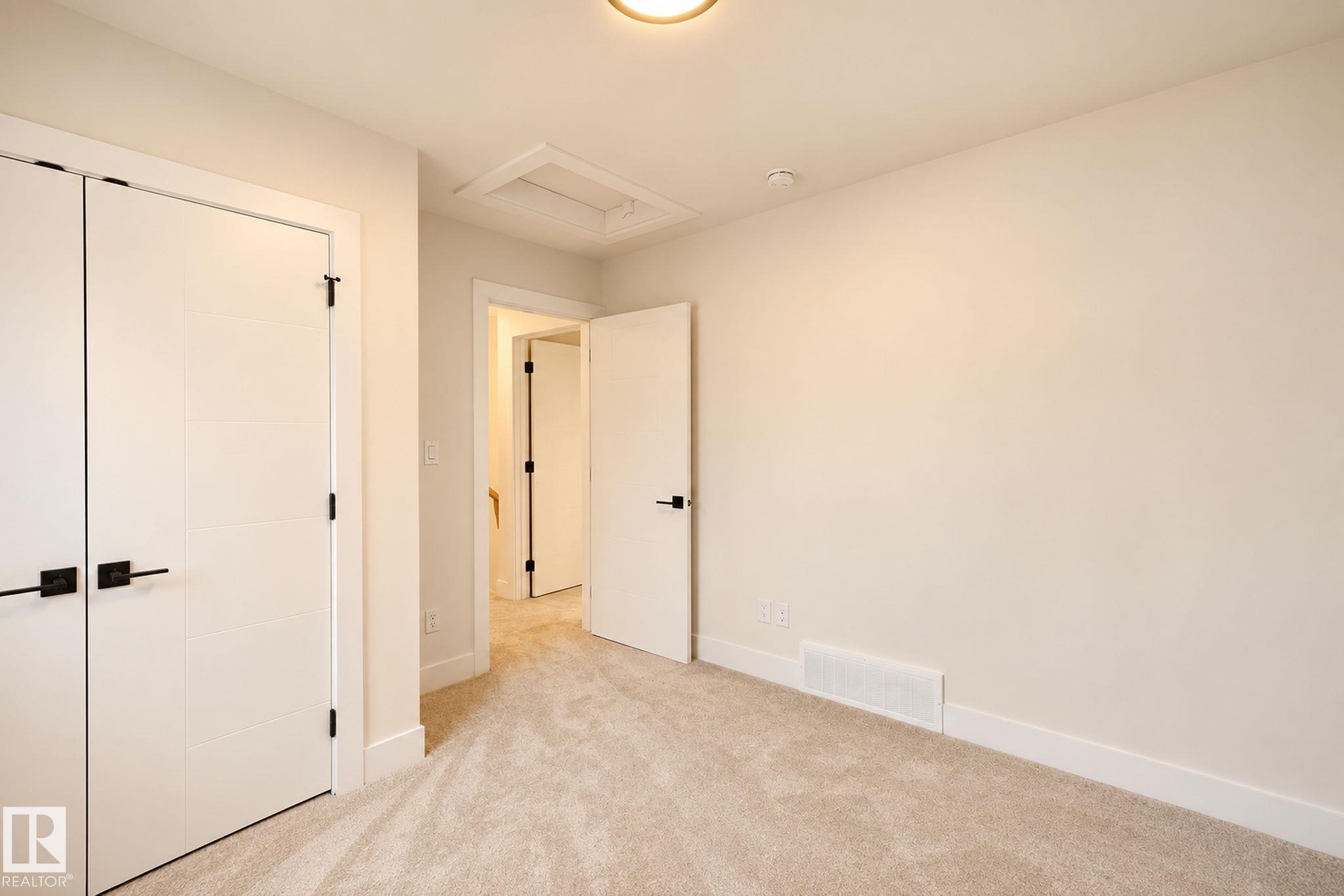 Photo 38 at 11320 91 Street NW, Alberta Avenue, Edmonton
