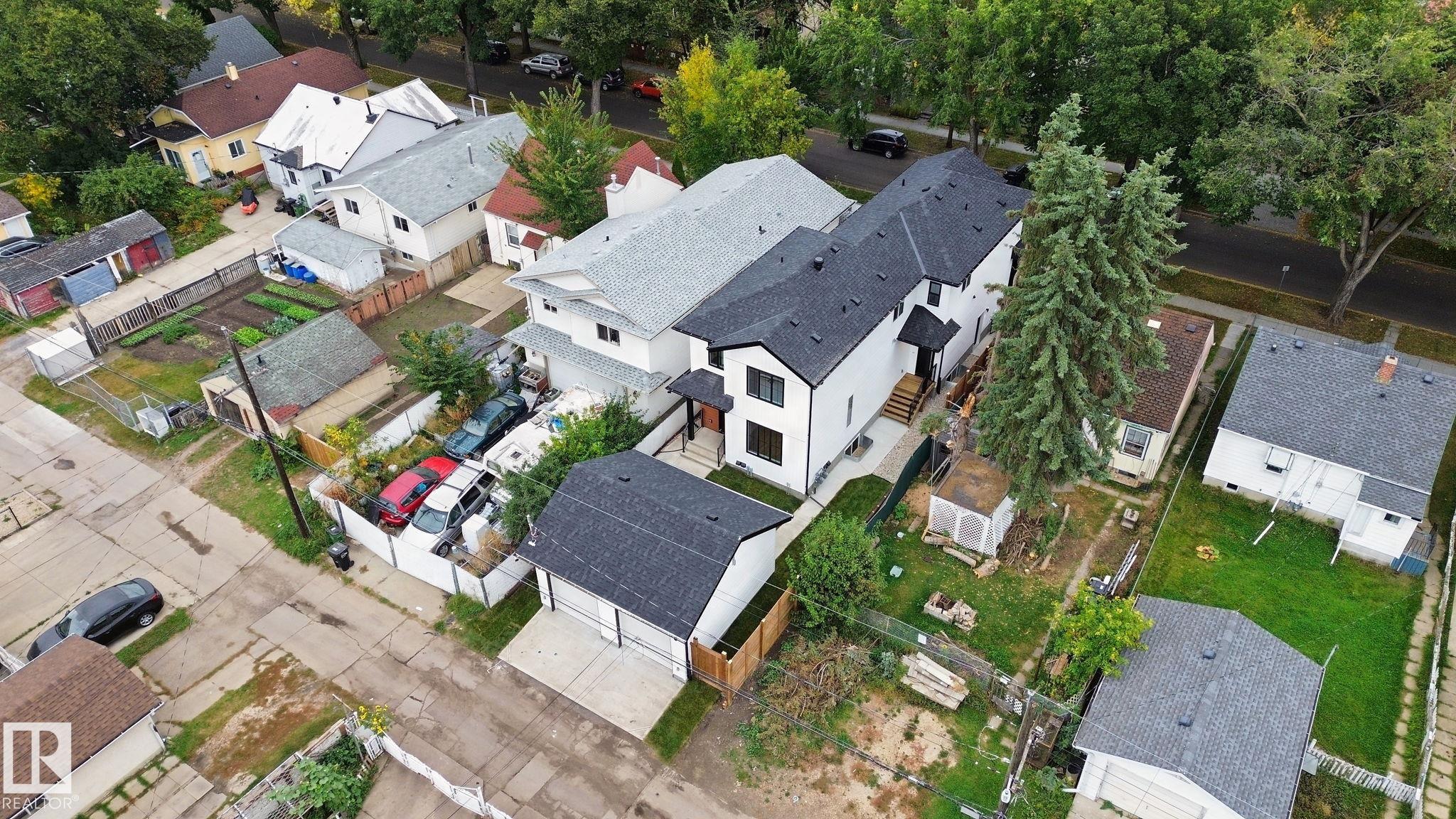 Photo 49 at 11320 91 Street NW, Alberta Avenue, Edmonton