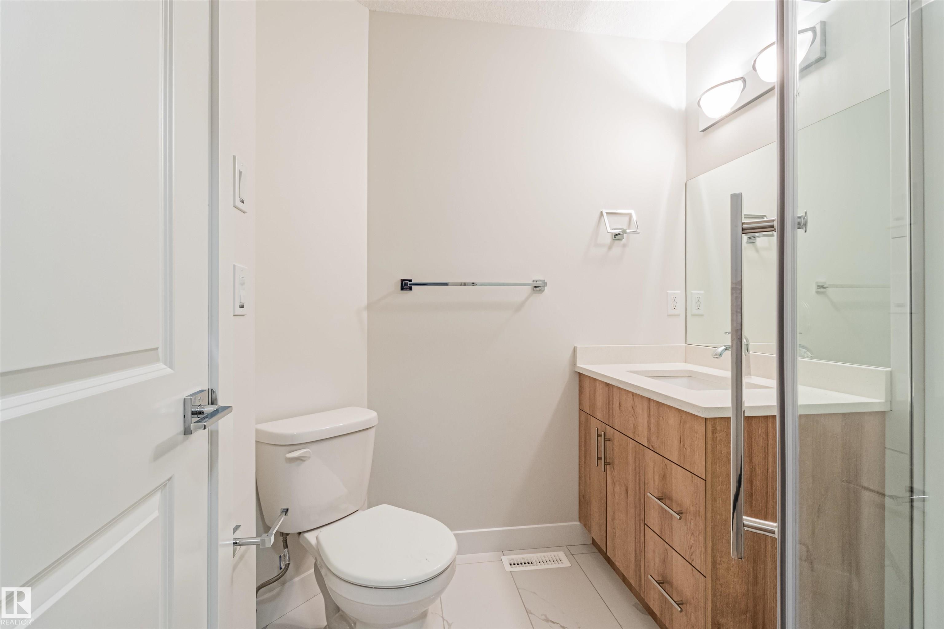 Photo 15 at 12117 85 Street NW, Eastwood, Edmonton