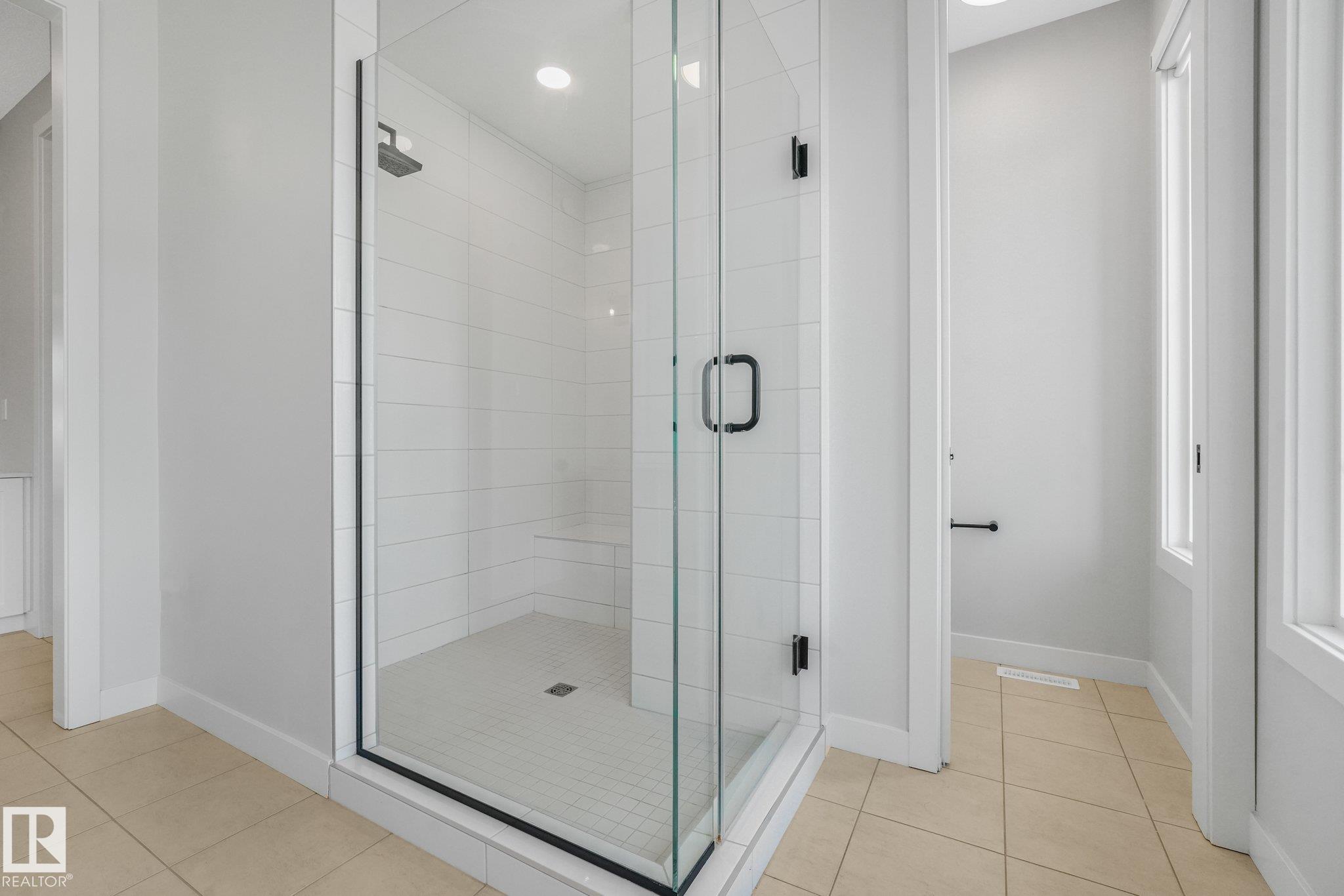 Photo 30 at 417 Edgemont Road NW, Edgemont, Edmonton