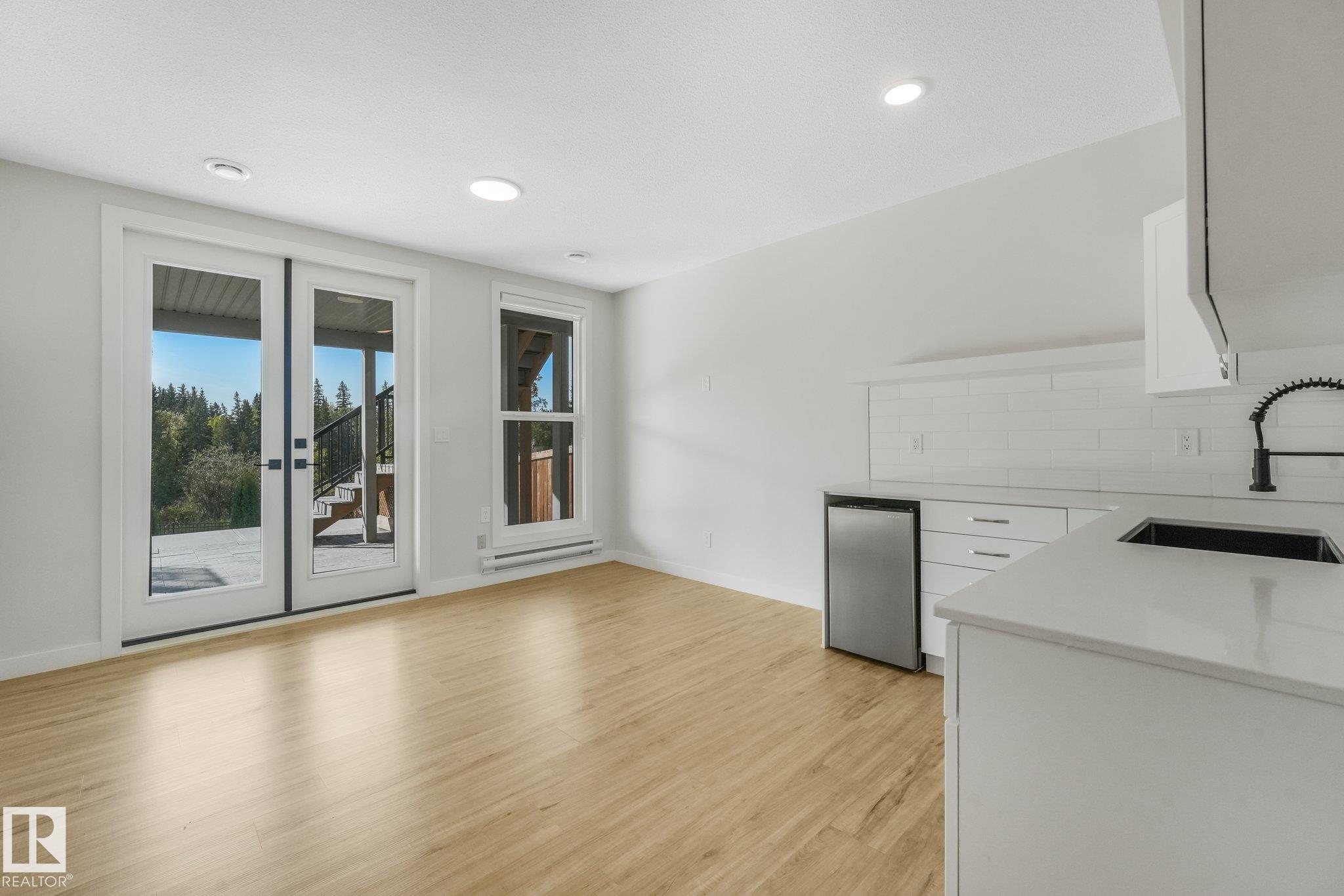 Photo 32 at 417 Edgemont Road NW, Edgemont, Edmonton