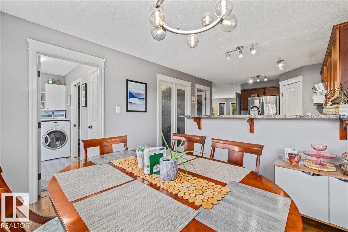 https://zimg.paragon.ice.com/ParagonImages/Property/PM/RAE/225423788/16/0/0/7c3823ca4b0c39be35c29bfe58ef75bb/1/2797dad0c73e9c4eb263ed2772f9b1a9/225423788-241f475e-26d9-44b0-bebf-3ac4dc9ffecb.JPG