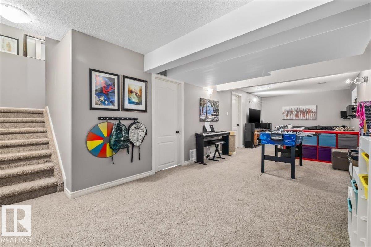 https://zimg.paragon.ice.com/ParagonImages/Property/PM/RAE/225423788/32/0/0/9fbb911bdb6e20b2449f26e276c1c1fd/1/2797dad0c73e9c4eb263ed2772f9b1a9/225423788-01e3a245-2eb4-4680-913c-b4190f9b64e5.JPG