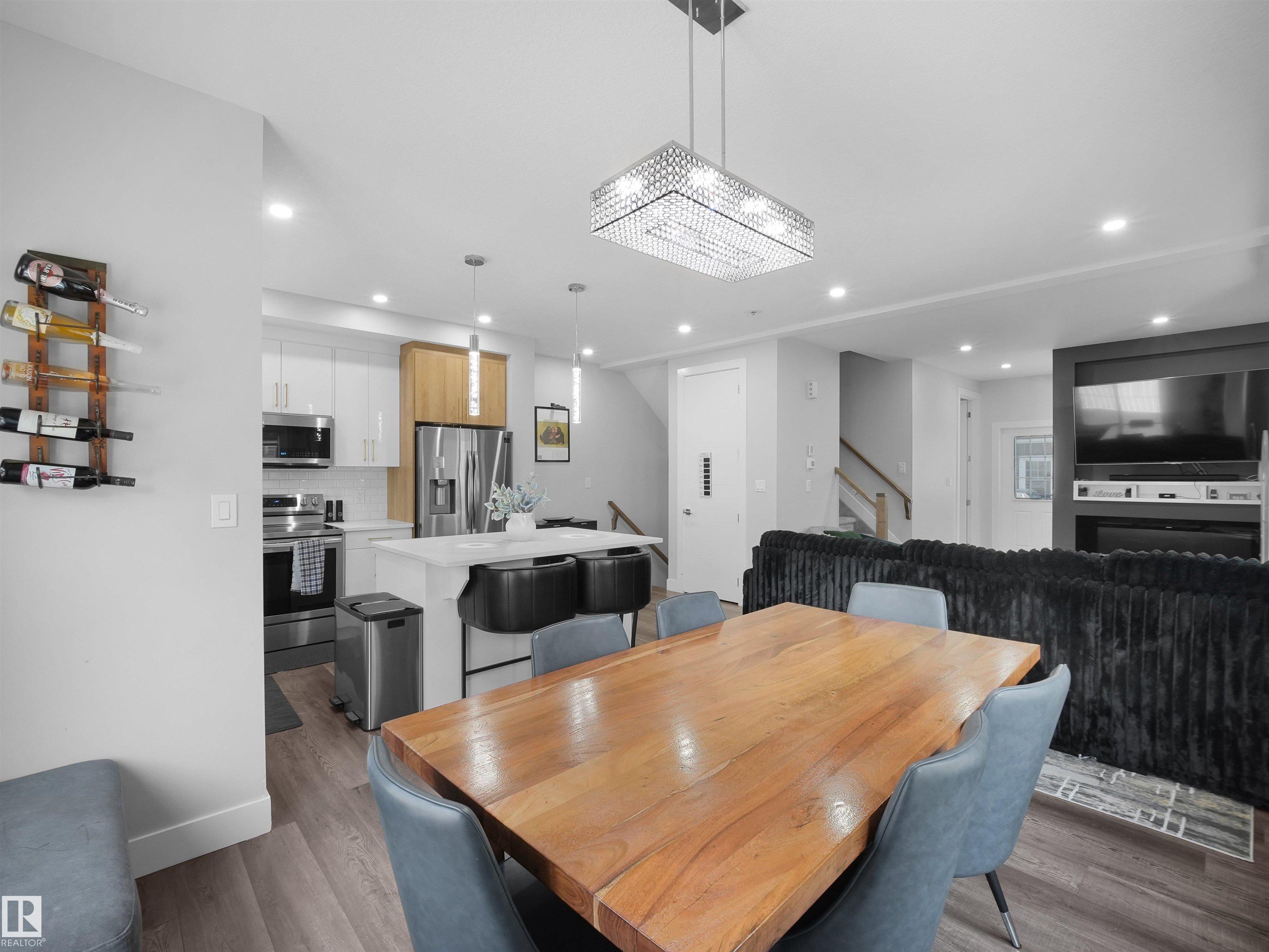 Photo 19 at 31 - 230 Edgemont Road NW, Edgemont, Edmonton