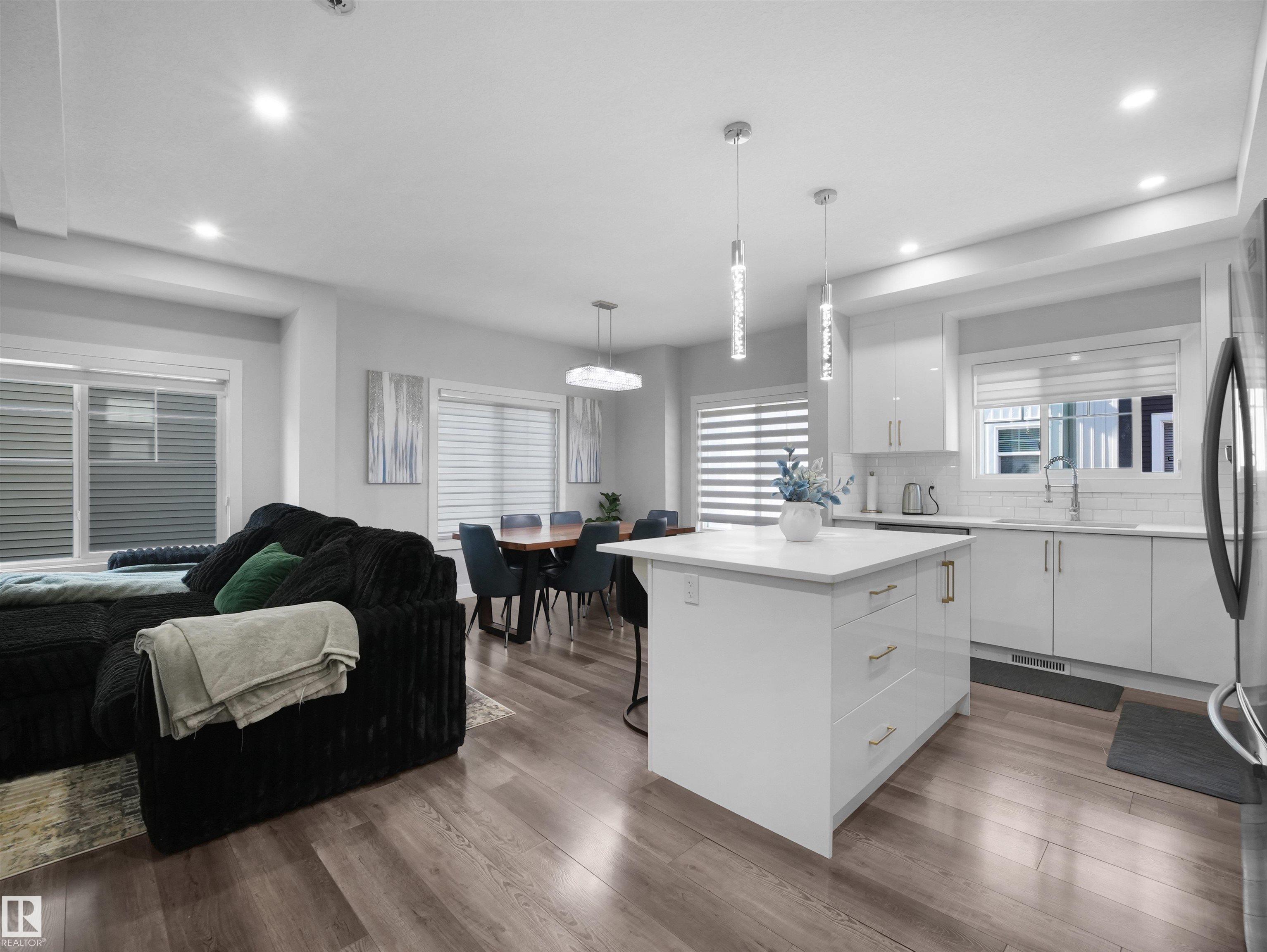 Photo 26 at 31 - 230 Edgemont Road NW, Edgemont, Edmonton