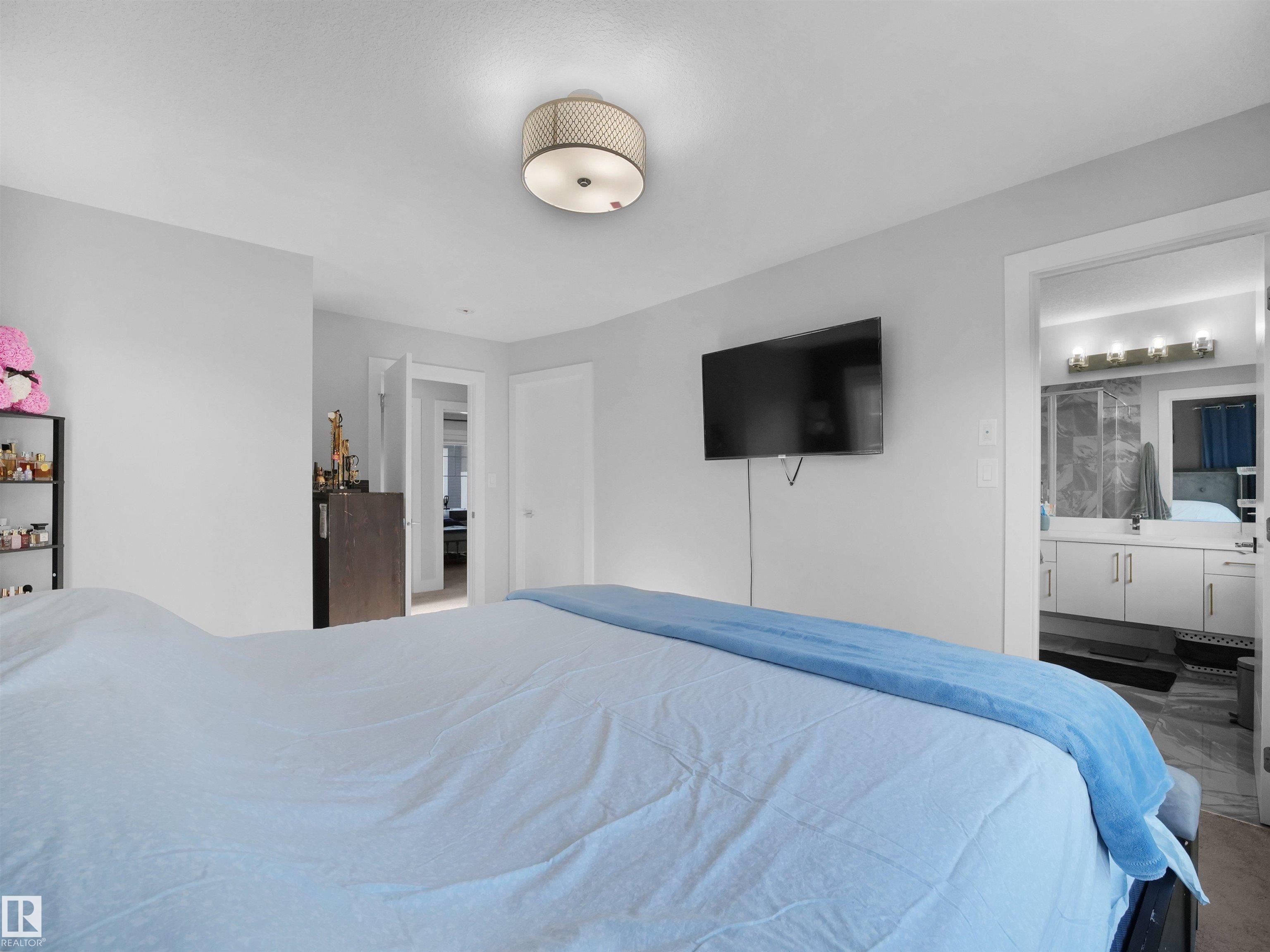 Photo 8 at 31 - 230 Edgemont Road NW, Edgemont, Edmonton