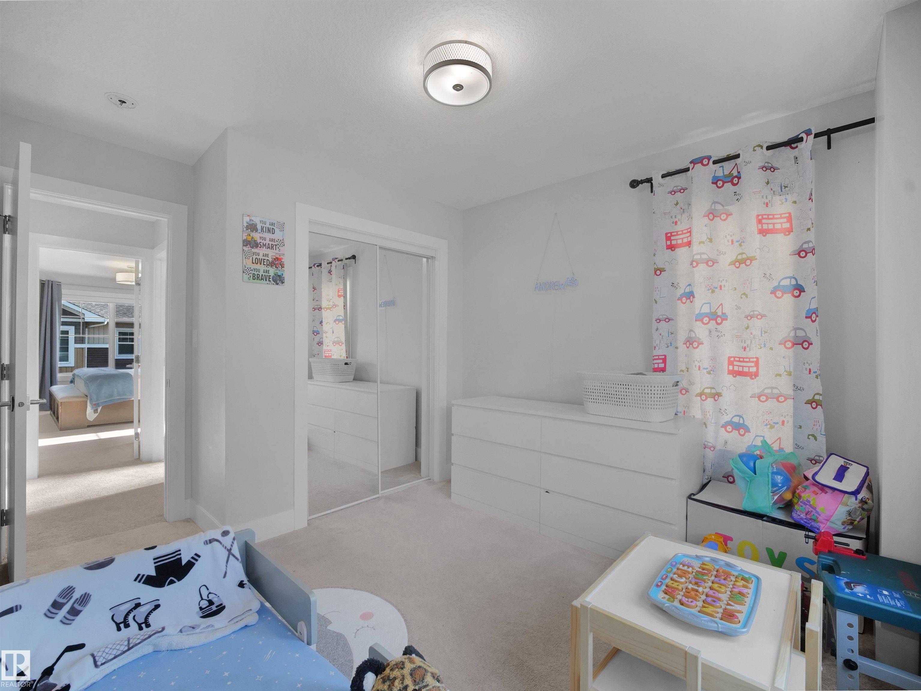 Photo 10 at 31 - 230 Edgemont Road NW, Edgemont, Edmonton
